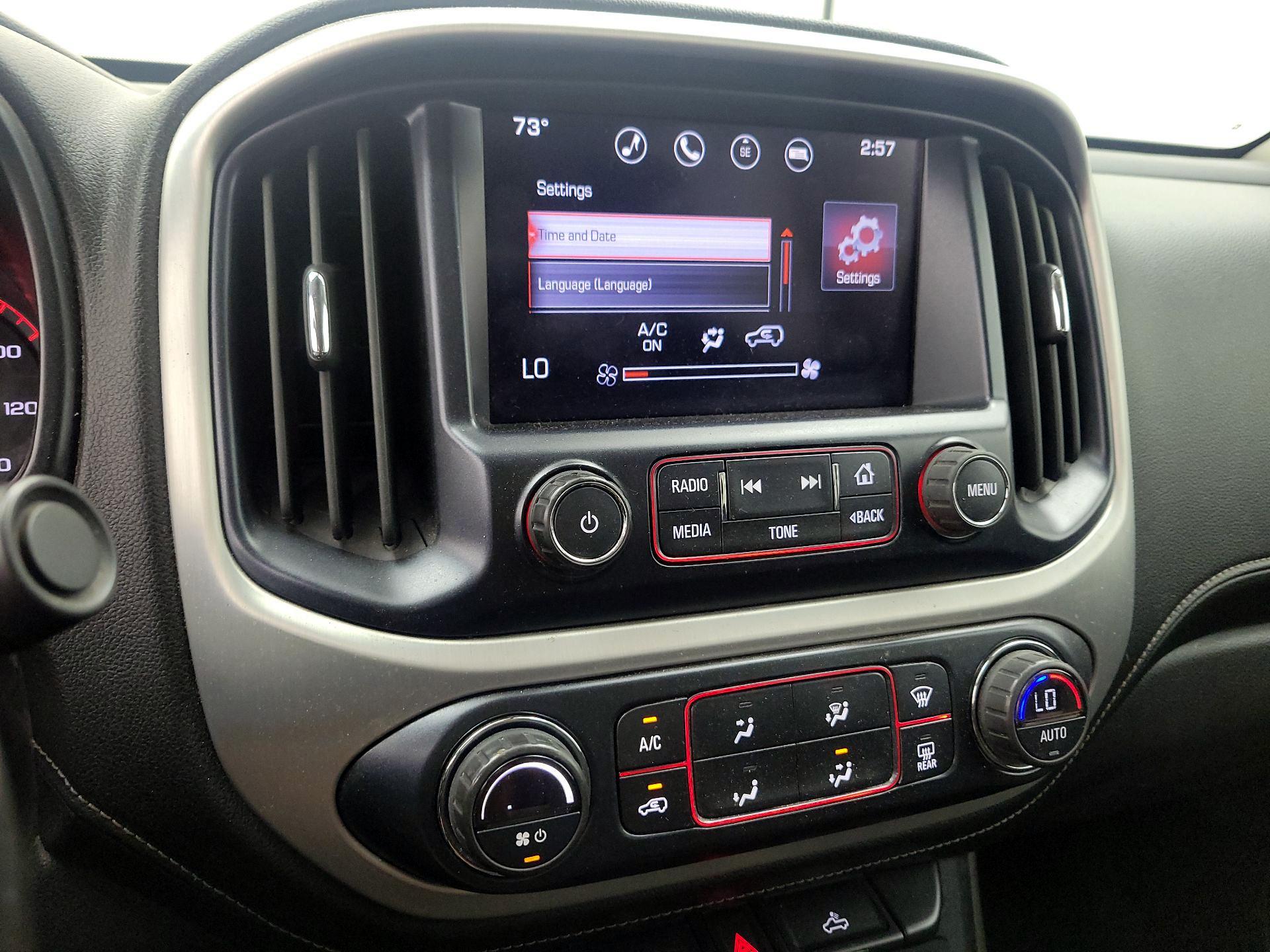 Thumbnail: 2016 GMC Canyon - 16