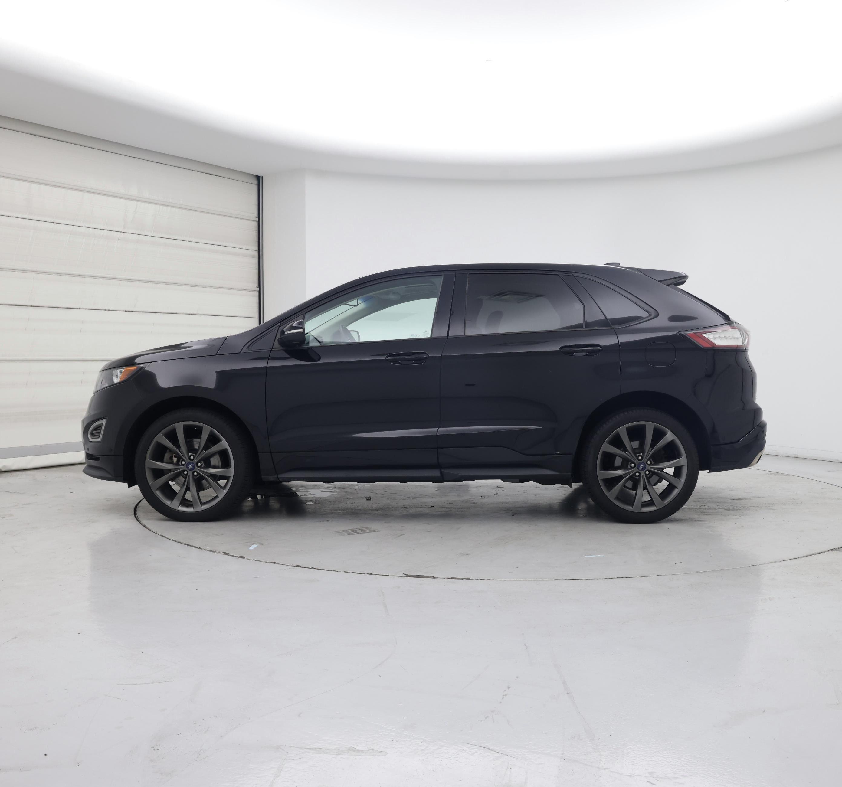 Thumbnail: 2018 Ford Edge - 3
