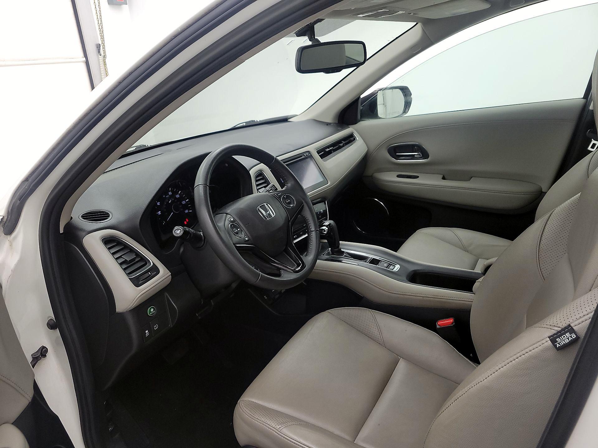 Thumbnail: 2017 Honda HR-V - 11