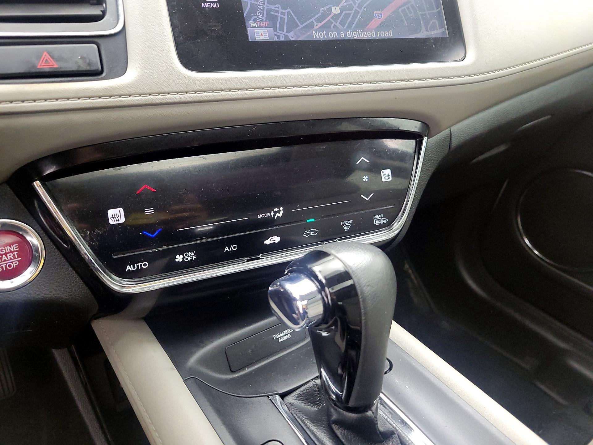 Thumbnail: 2017 Honda HR-V - 16