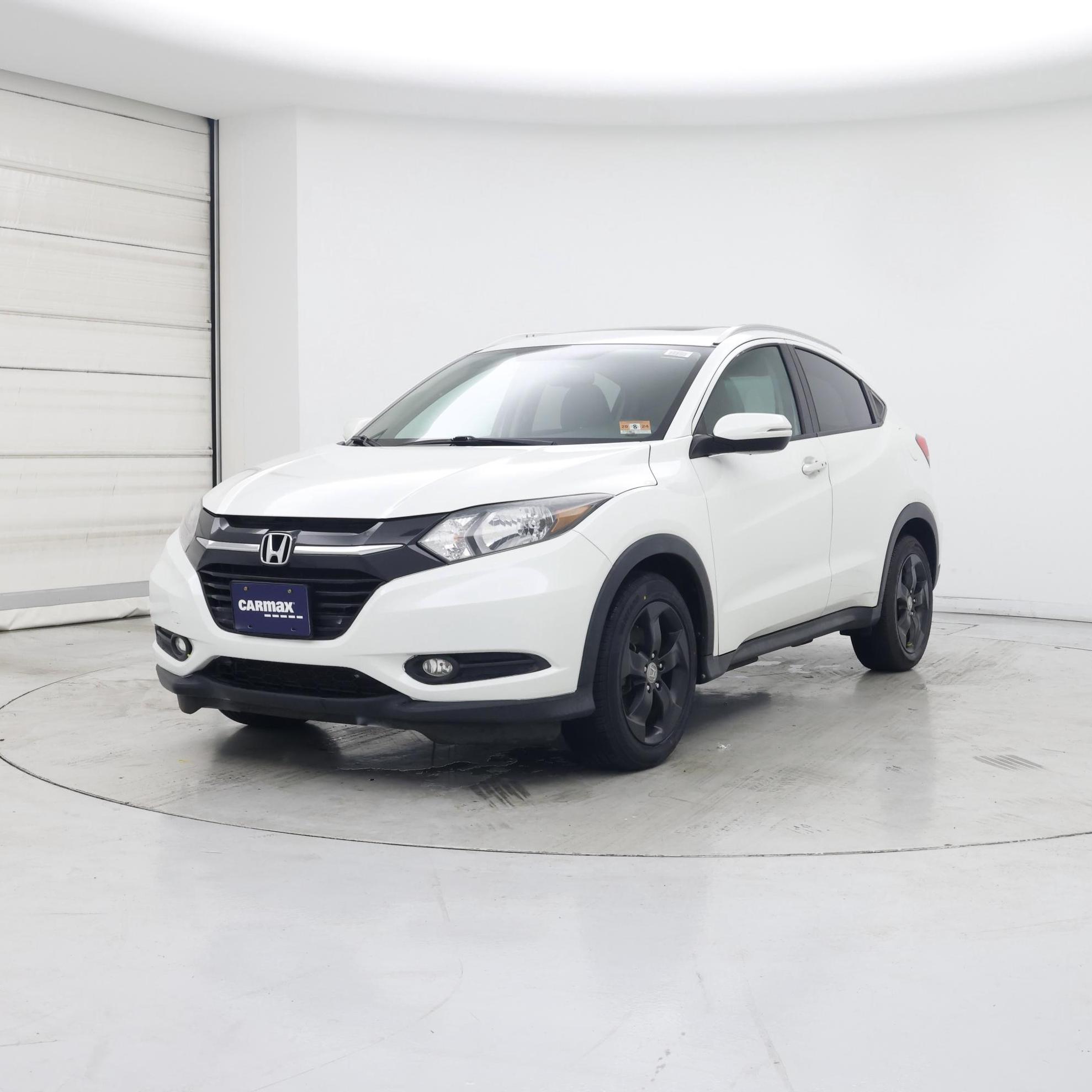 Thumbnail: 2017 Honda HR-V - 4