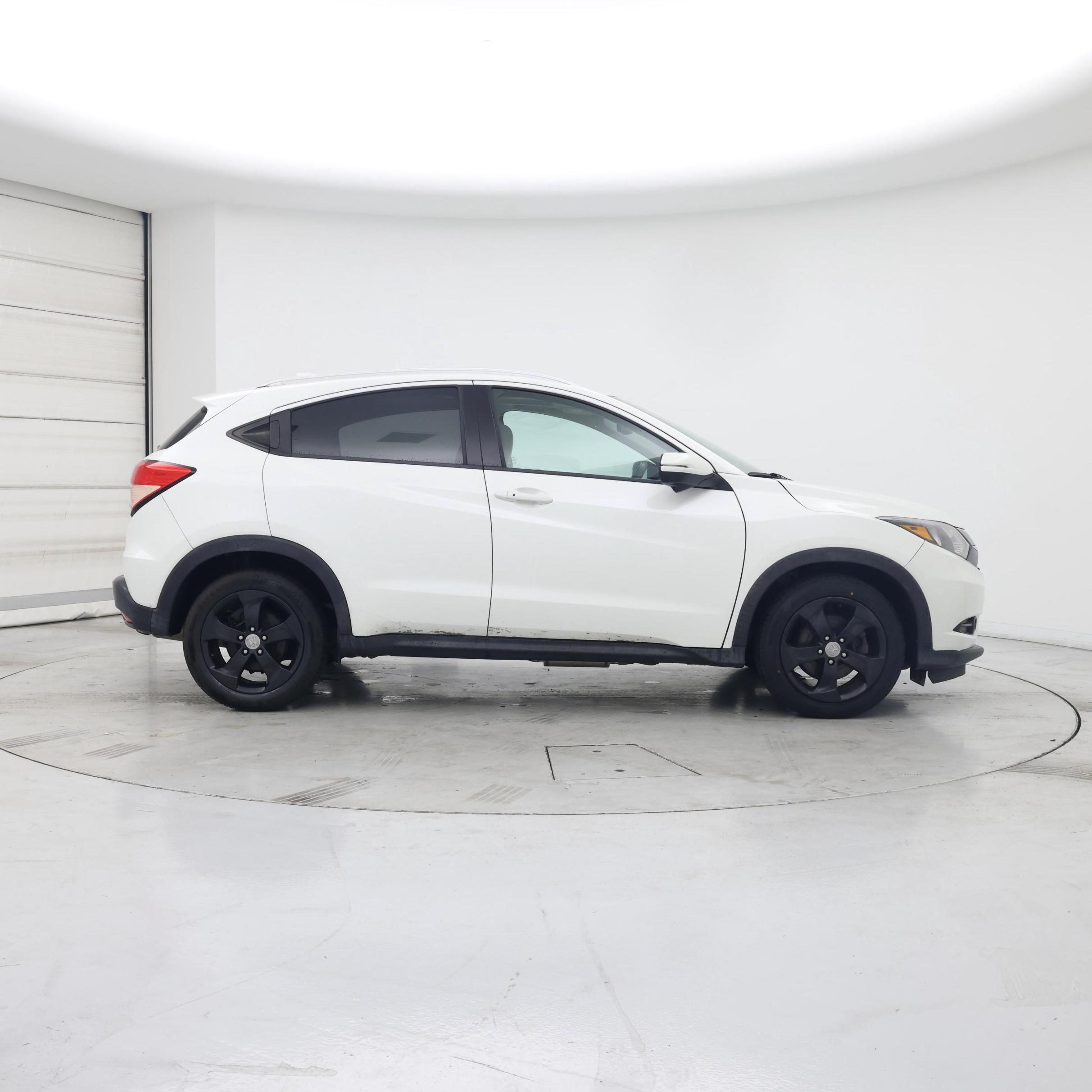 Thumbnail: 2017 Honda HR-V - 7