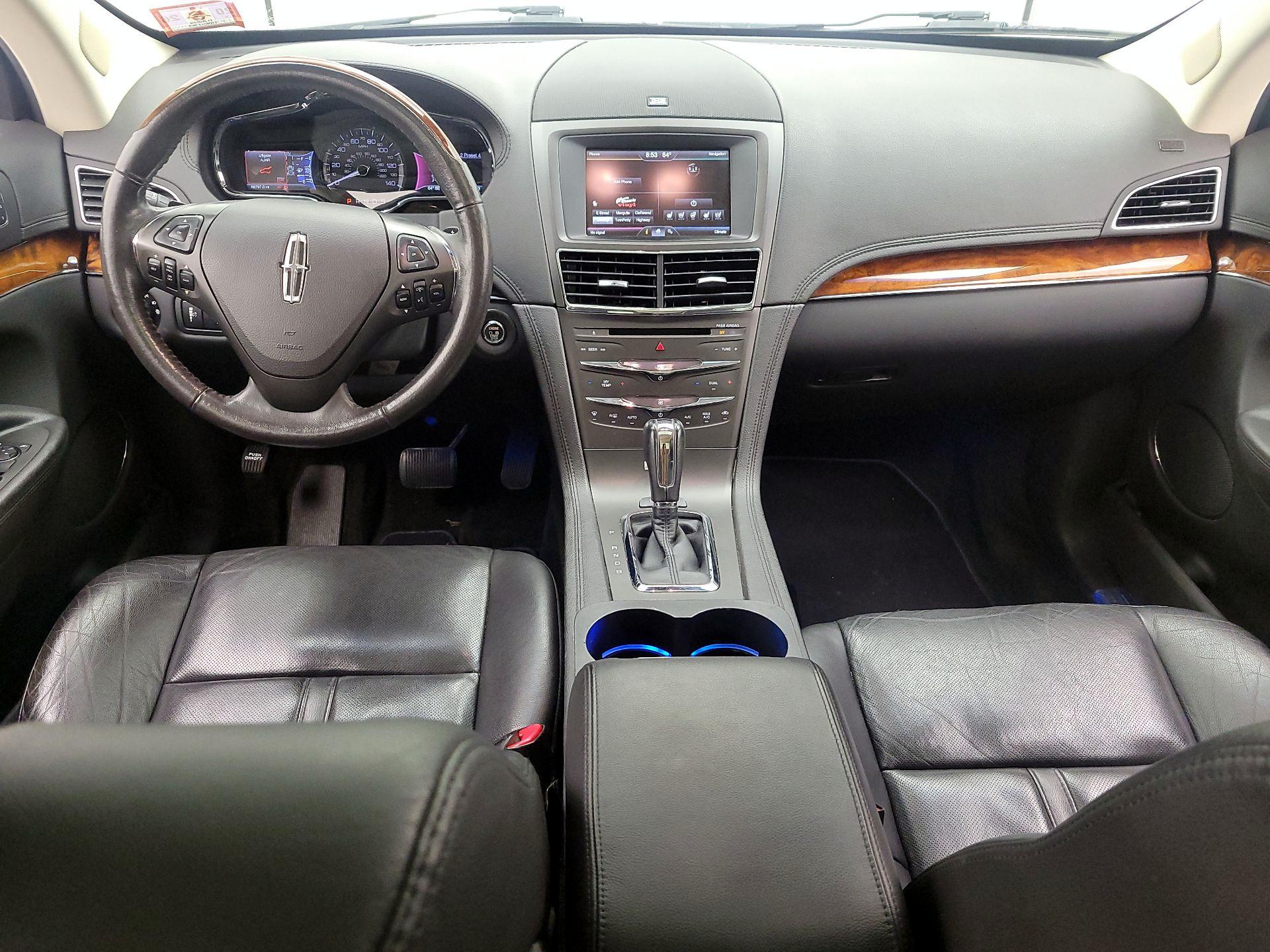 Thumbnail: 2015 Lincoln MKT - 9