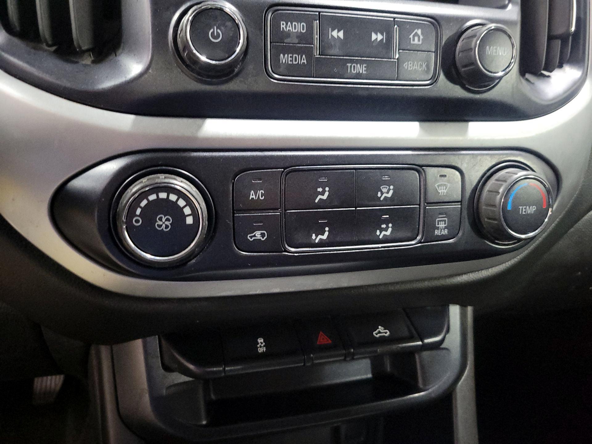 Thumbnail: 2016 Chevrolet Colorado - 15