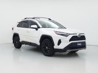 White 2022 Toyota RAV4 Hybrid SE