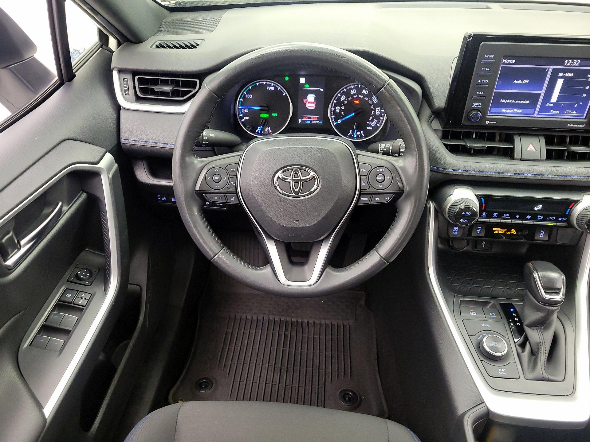 Thumbnail: 2022 Toyota RAV4 - 10