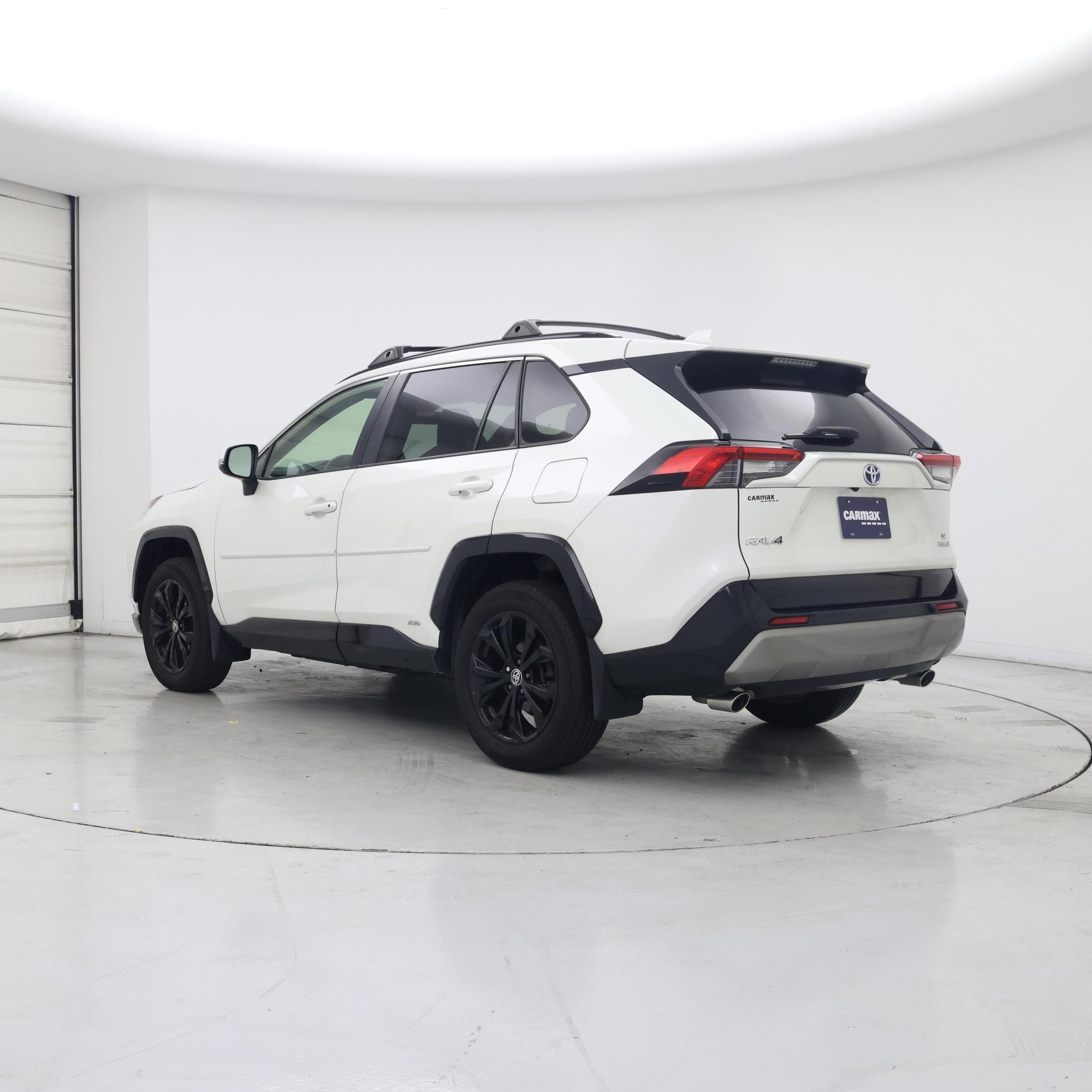 Thumbnail: 2022 Toyota RAV4 - 2