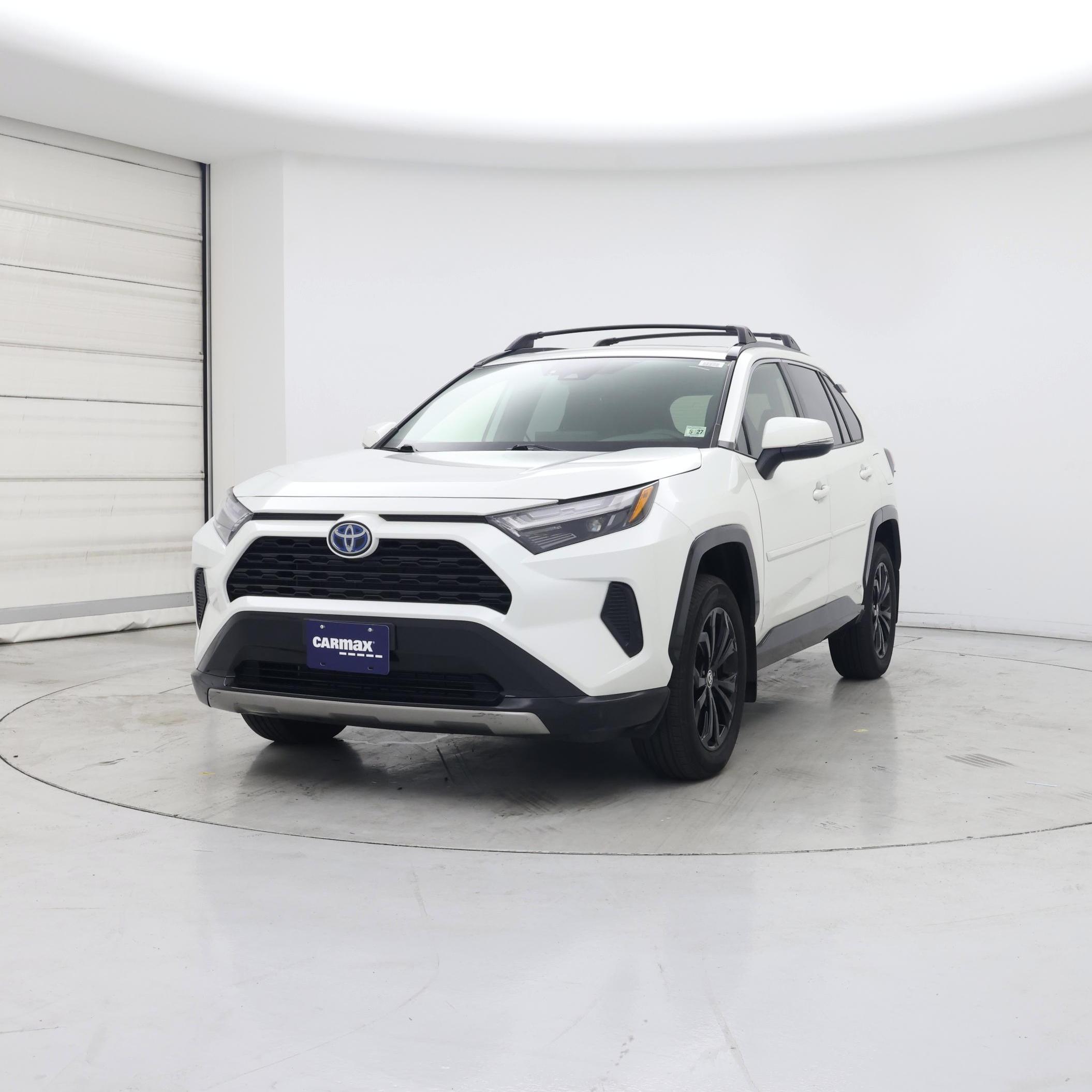 Thumbnail: 2022 Toyota RAV4 - 4