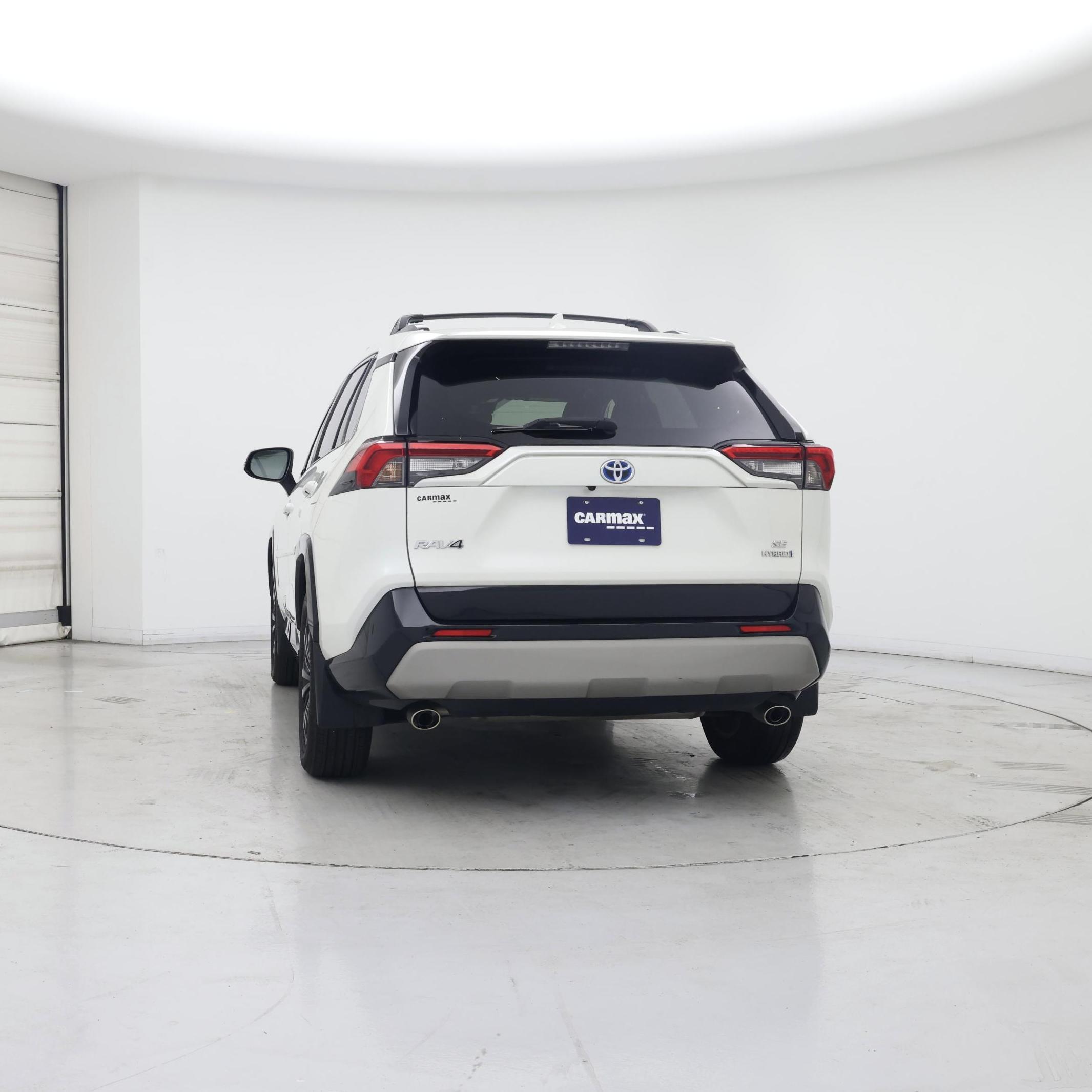 Thumbnail: 2022 Toyota RAV4 - 6