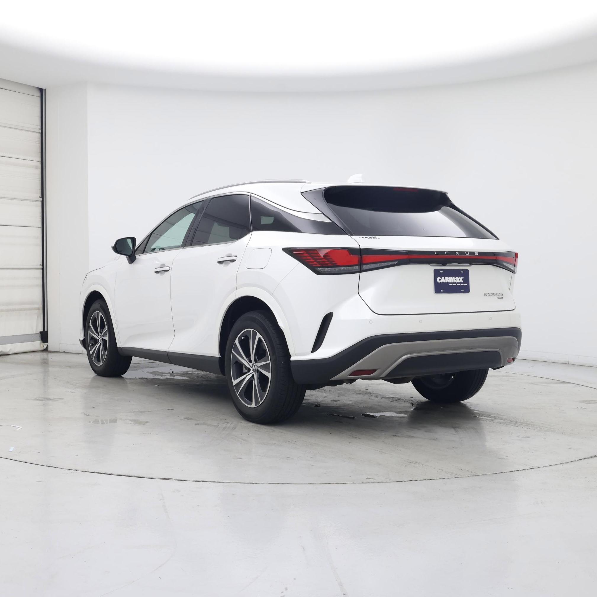 Thumbnail: 2024 Lexus RX - 2