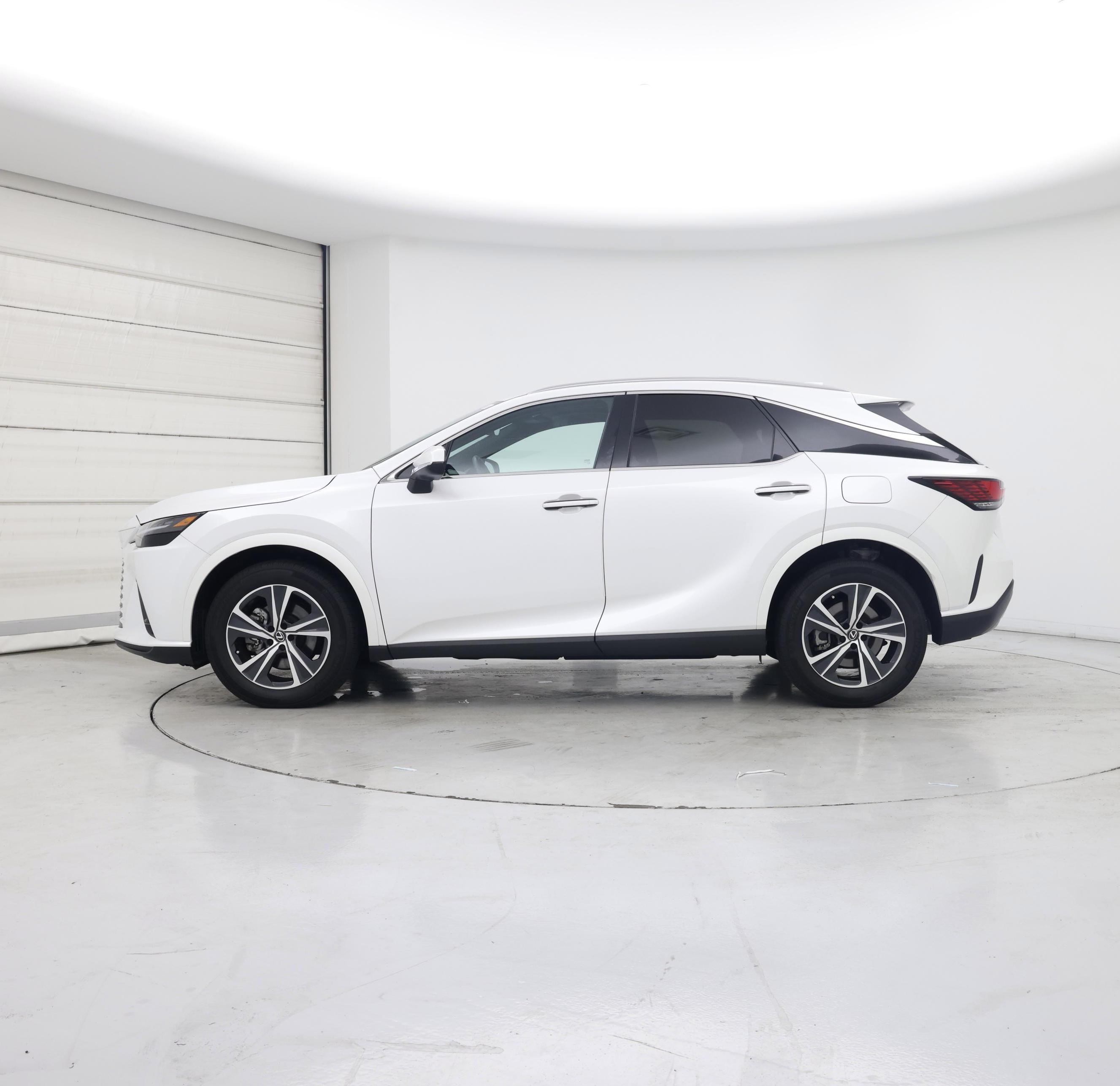 Thumbnail: 2024 Lexus RX - 3