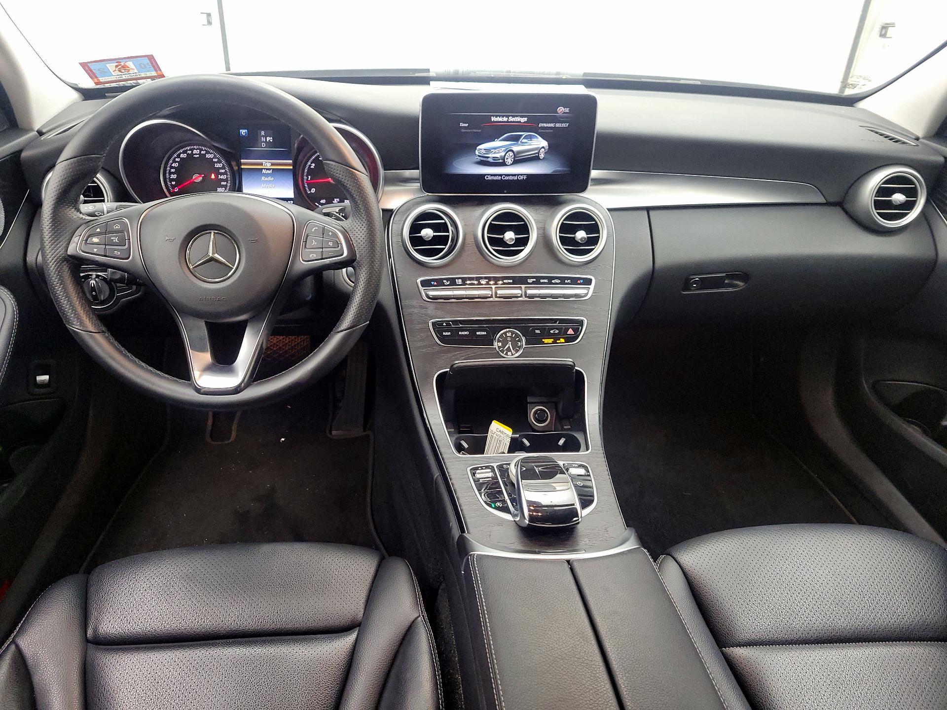 Thumbnail: 2016 Mercedes-Benz C-Class - 9