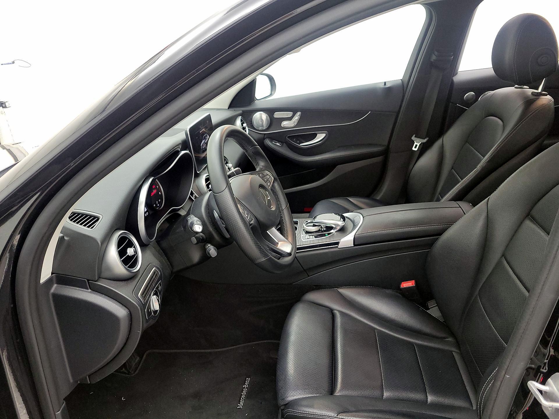 Thumbnail: 2016 Mercedes-Benz C-Class - 11