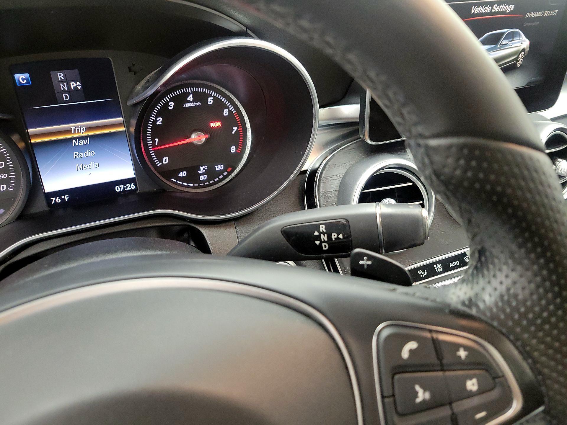 Thumbnail: 2016 Mercedes-Benz C-Class - 17