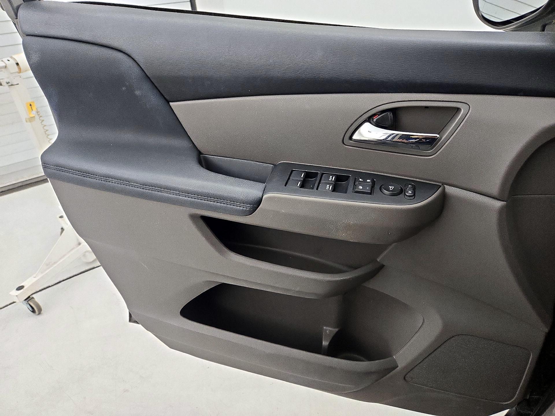 Thumbnail: 2014 Honda Odyssey - 12