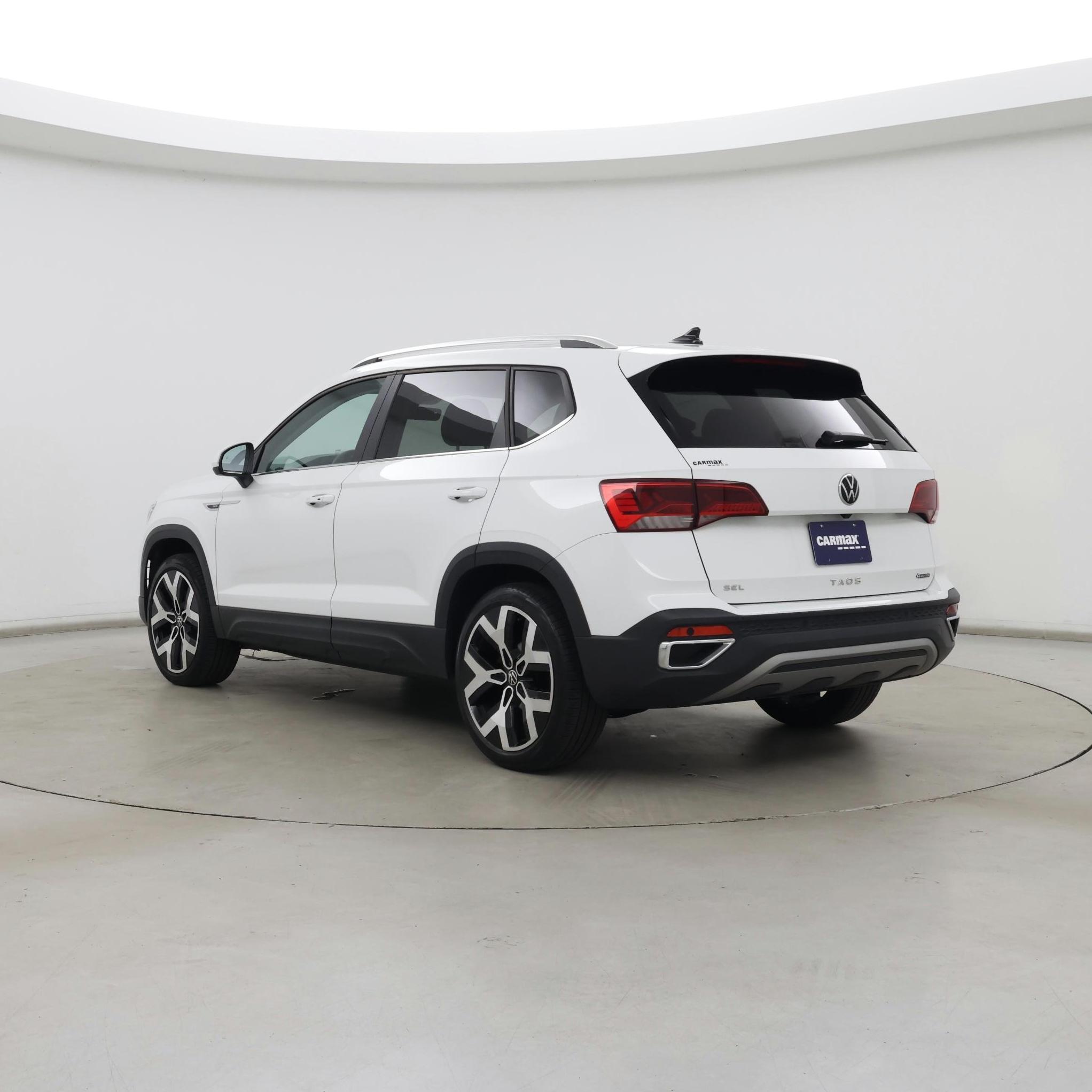 Thumbnail: 2022 Volkswagen Taos - 2