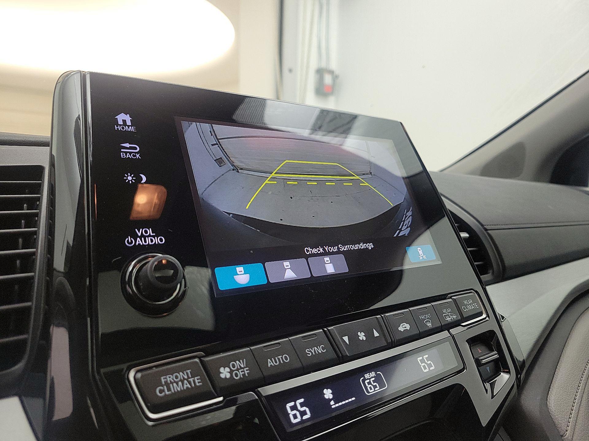 Thumbnail: 2019 Honda Odyssey - 14