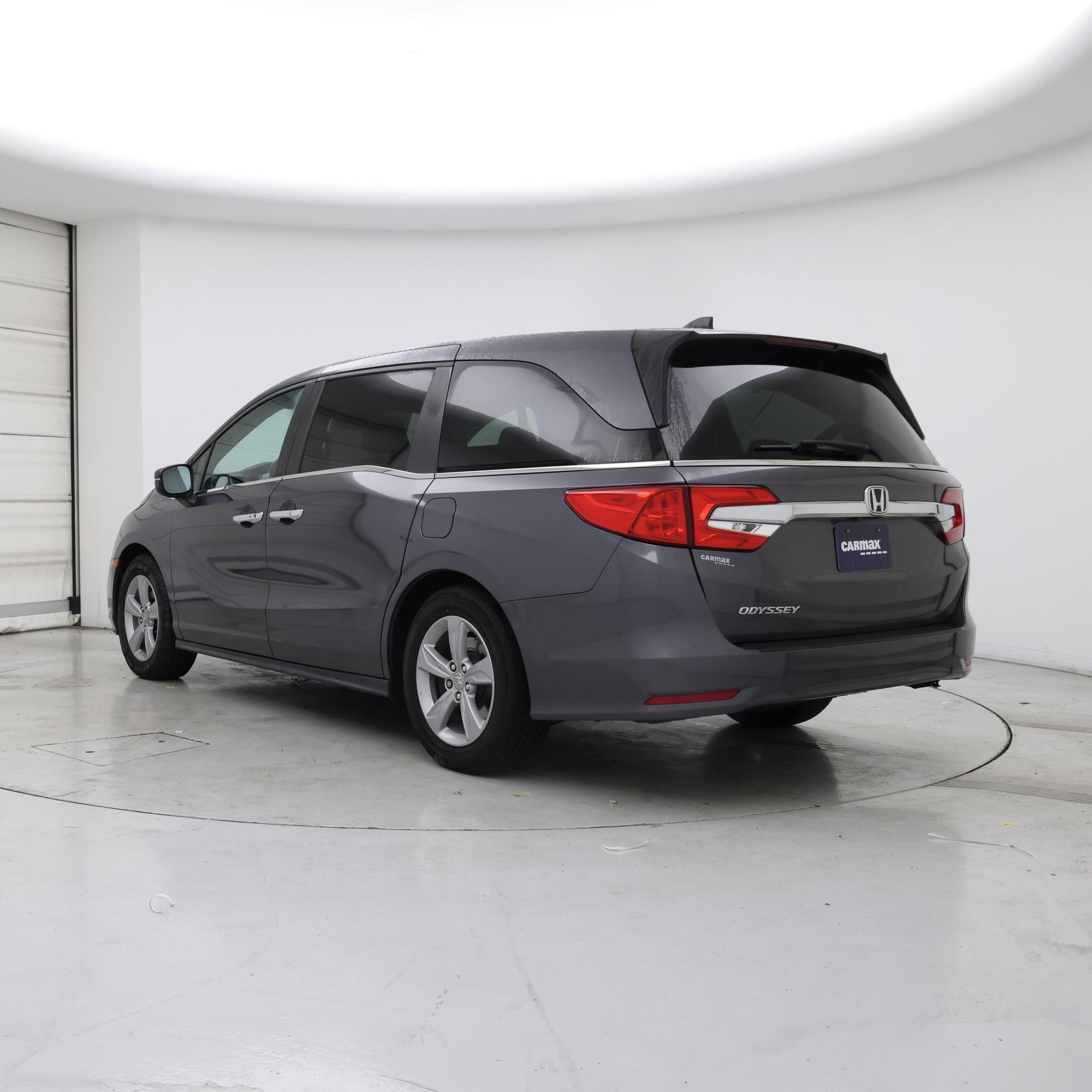 Thumbnail: 2019 Honda Odyssey - 2