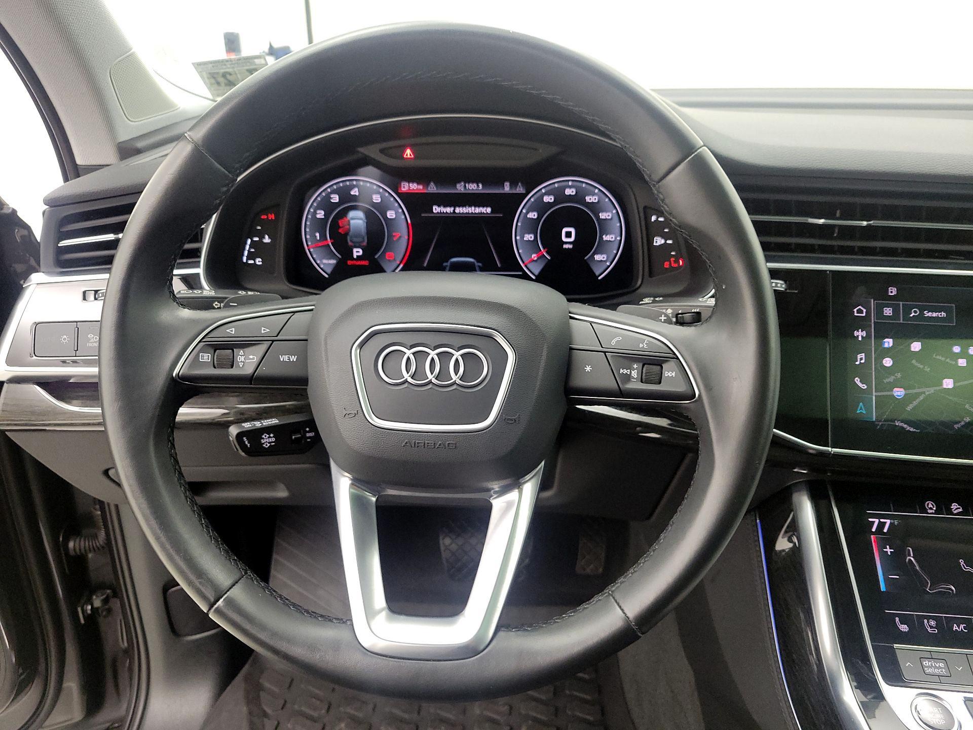 Thumbnail: 2022 Audi Q7 - 10