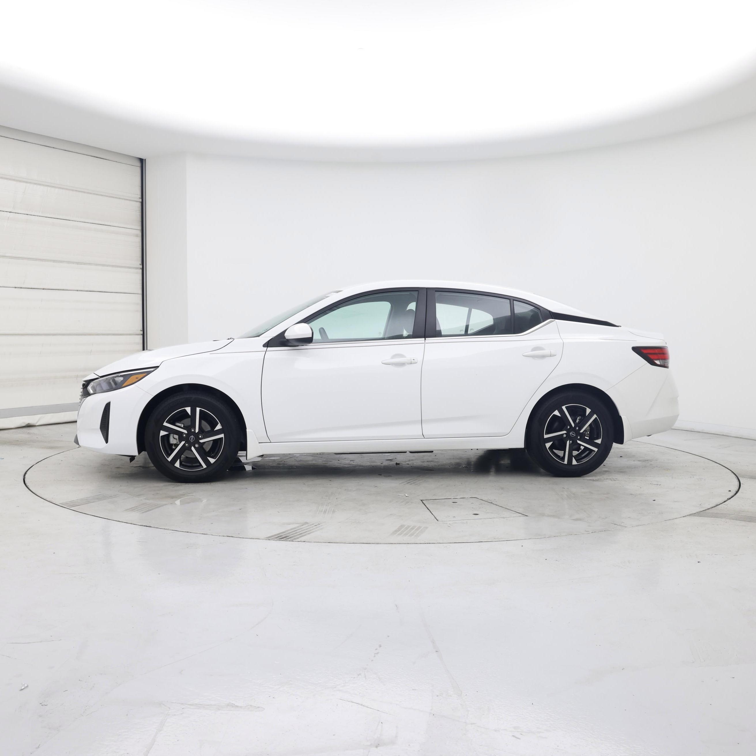 Thumbnail: 2024 Nissan Sentra - 3