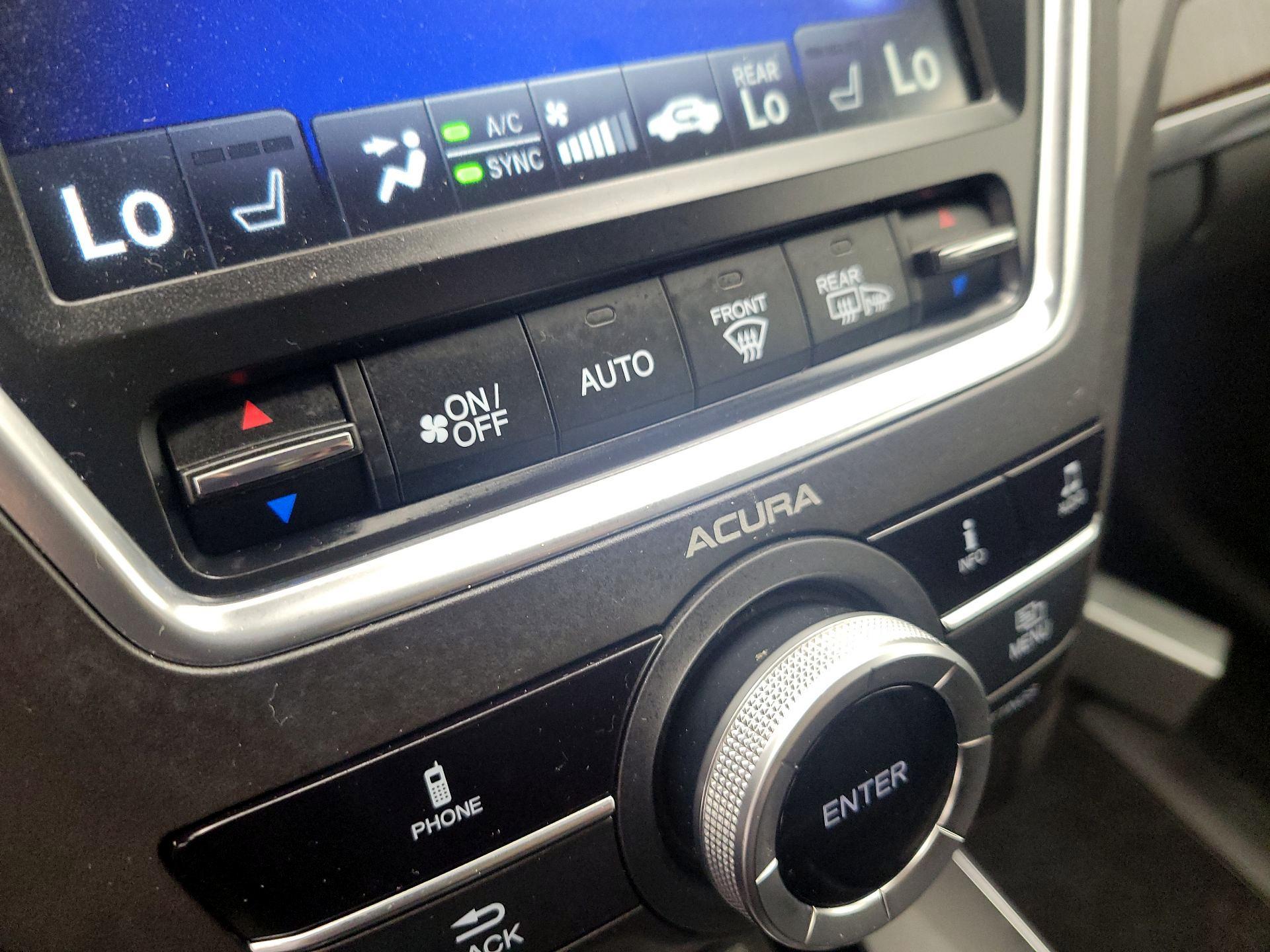 Thumbnail: 2017 Acura MDX - 16