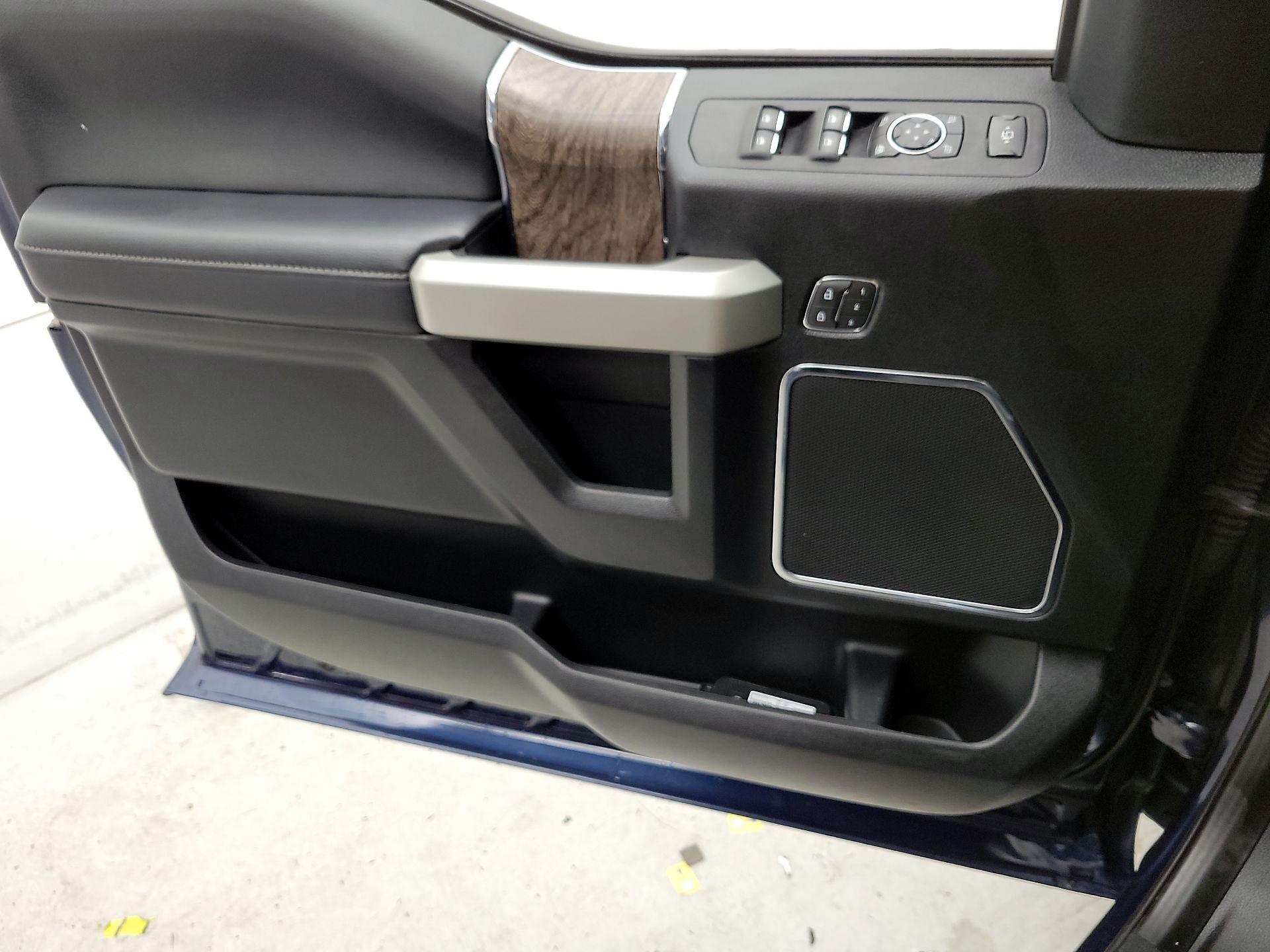 Thumbnail: 2019 Ford F-250 - 12
