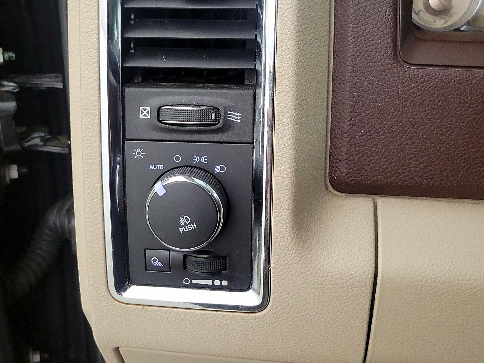 Thumbnail: 2016 RAM 1500 - 13