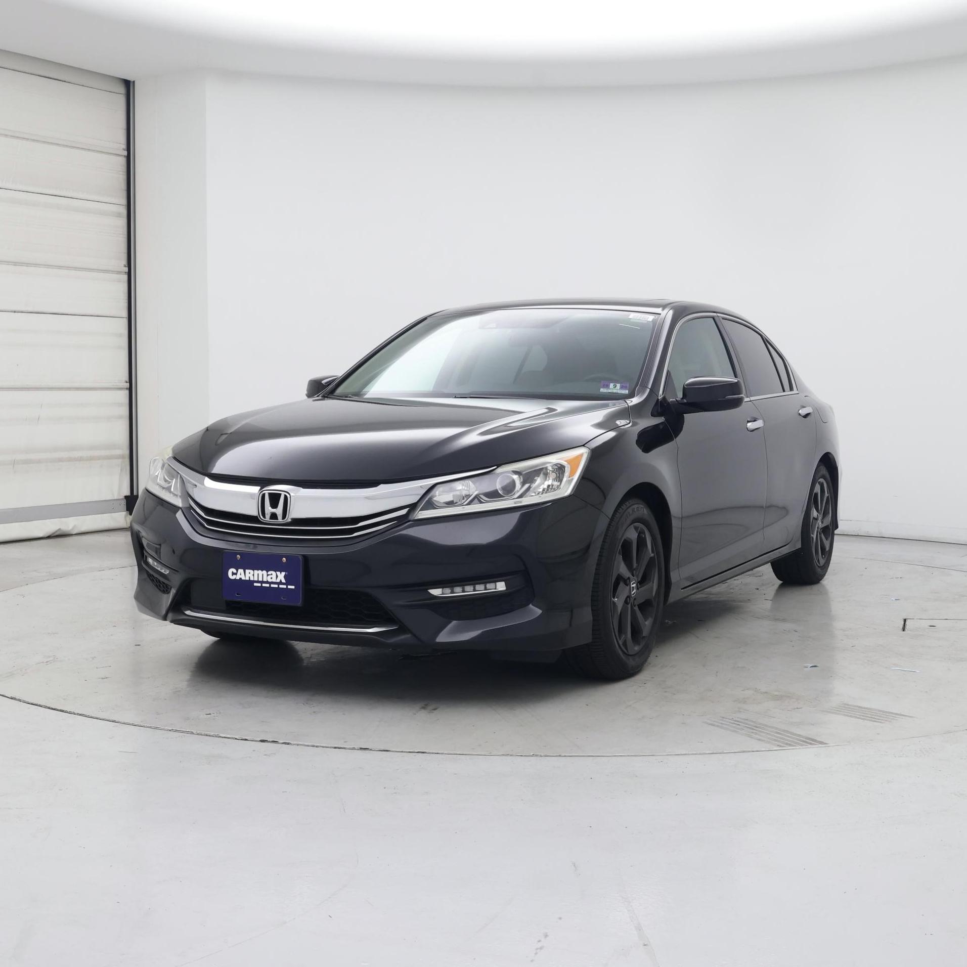 Thumbnail: 2016 Honda Accord - 4
