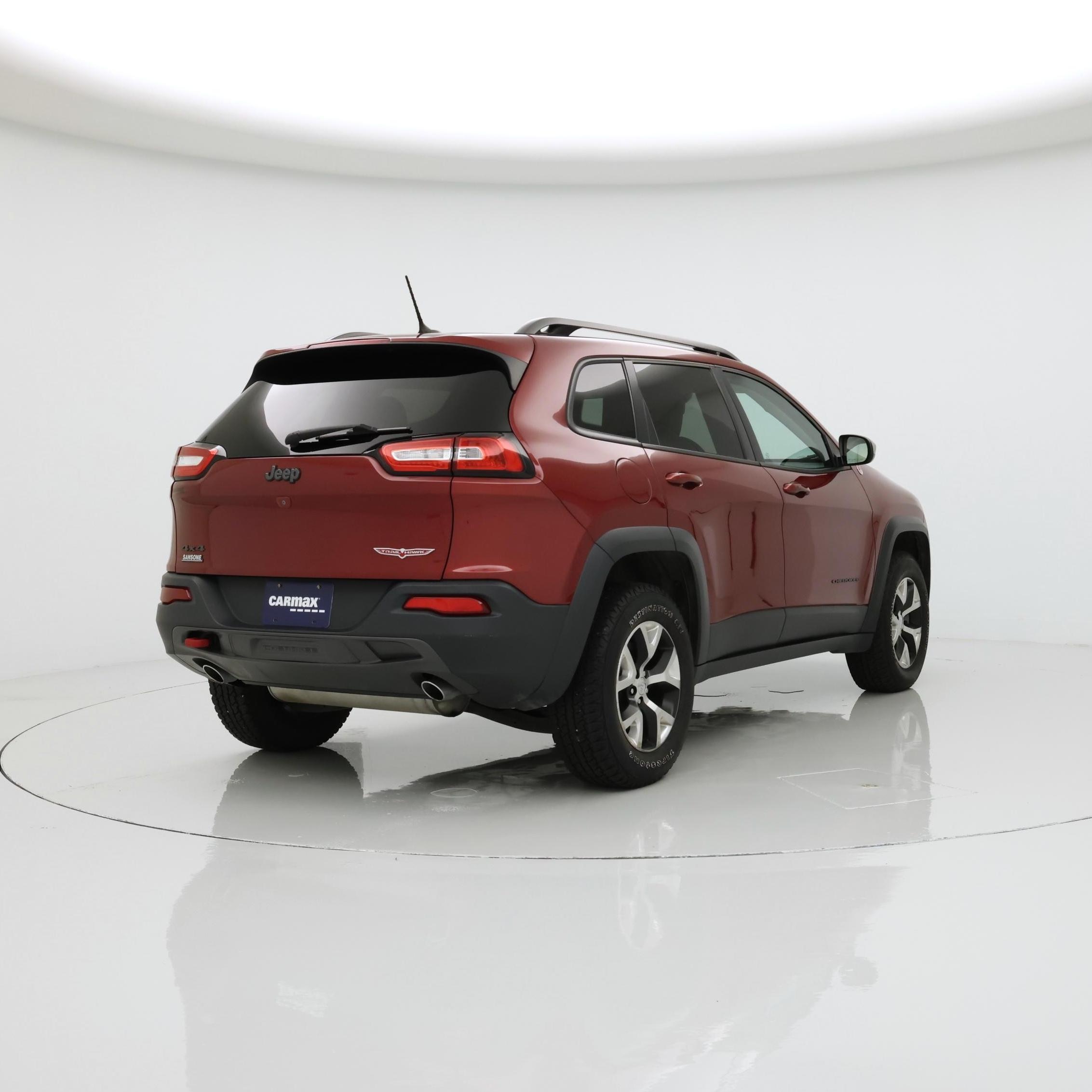Thumbnail: 2015 Jeep Cherokee - 8