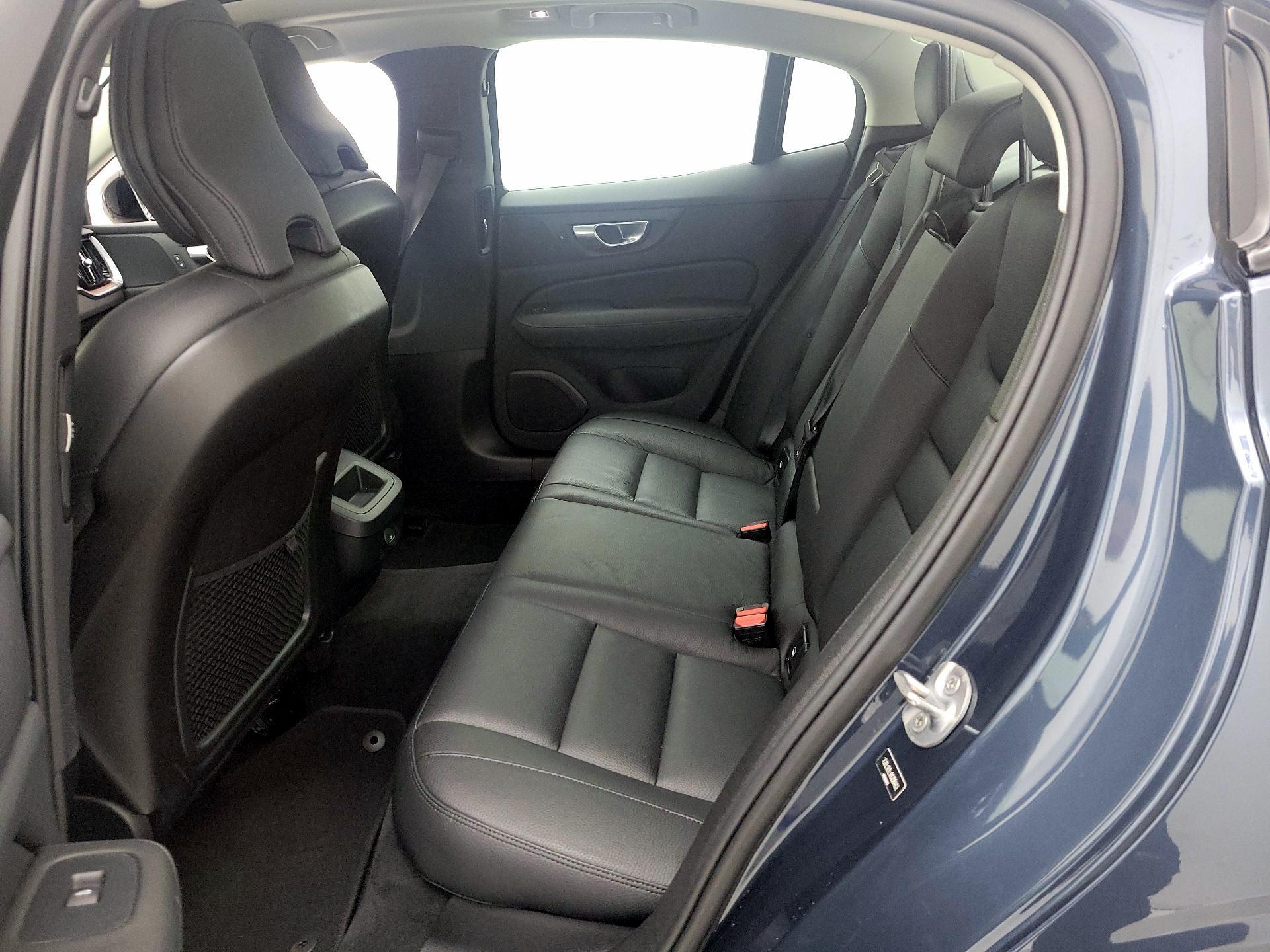 Thumbnail: 2024 Volvo S60 - 18