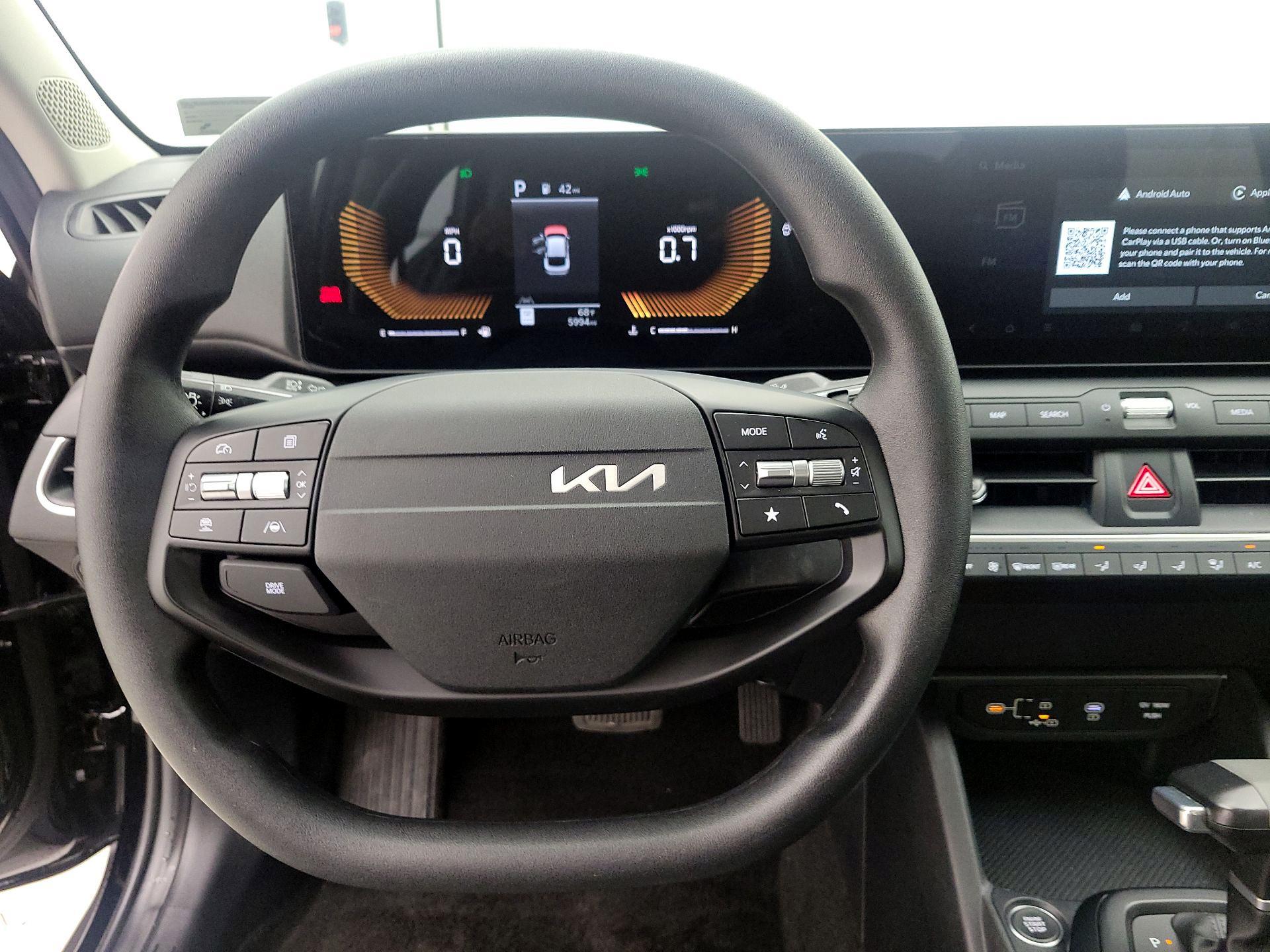 Thumbnail: 2025 Kia K4 - 10