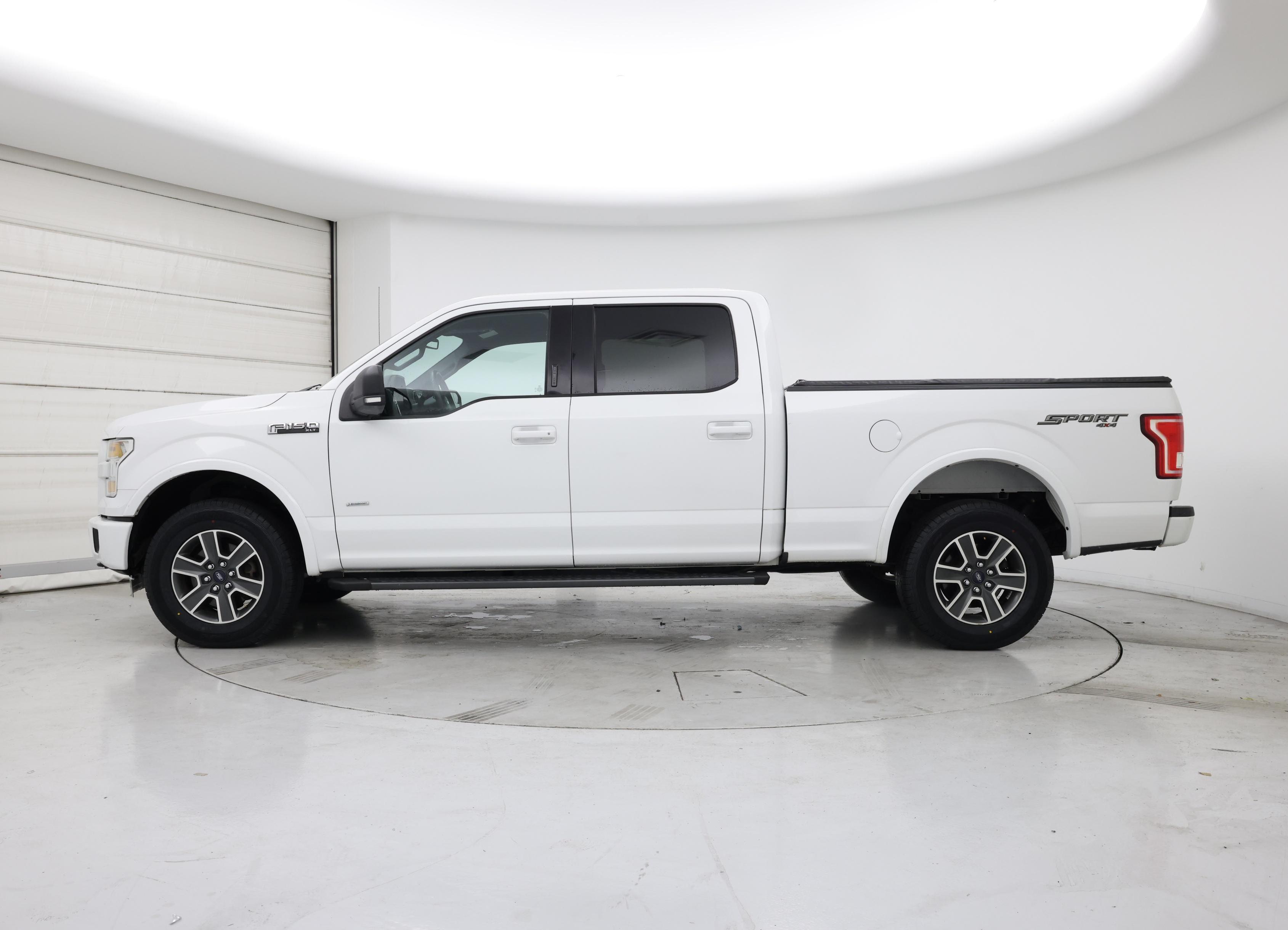 Thumbnail: 2016 Ford F-150 - 3