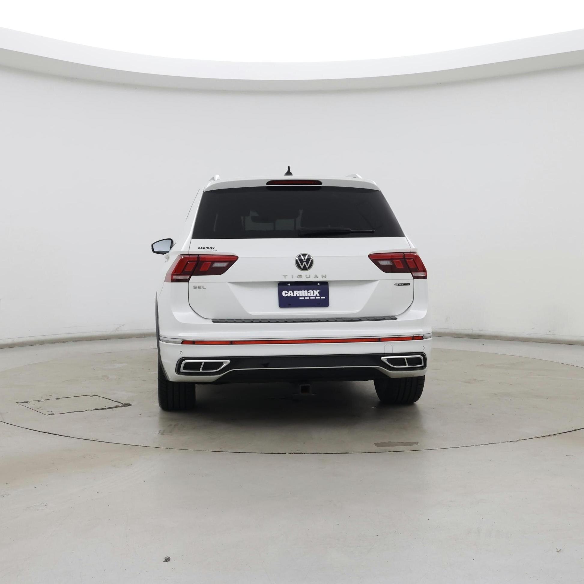 Thumbnail: 2023 Volkswagen Tiguan - 6
