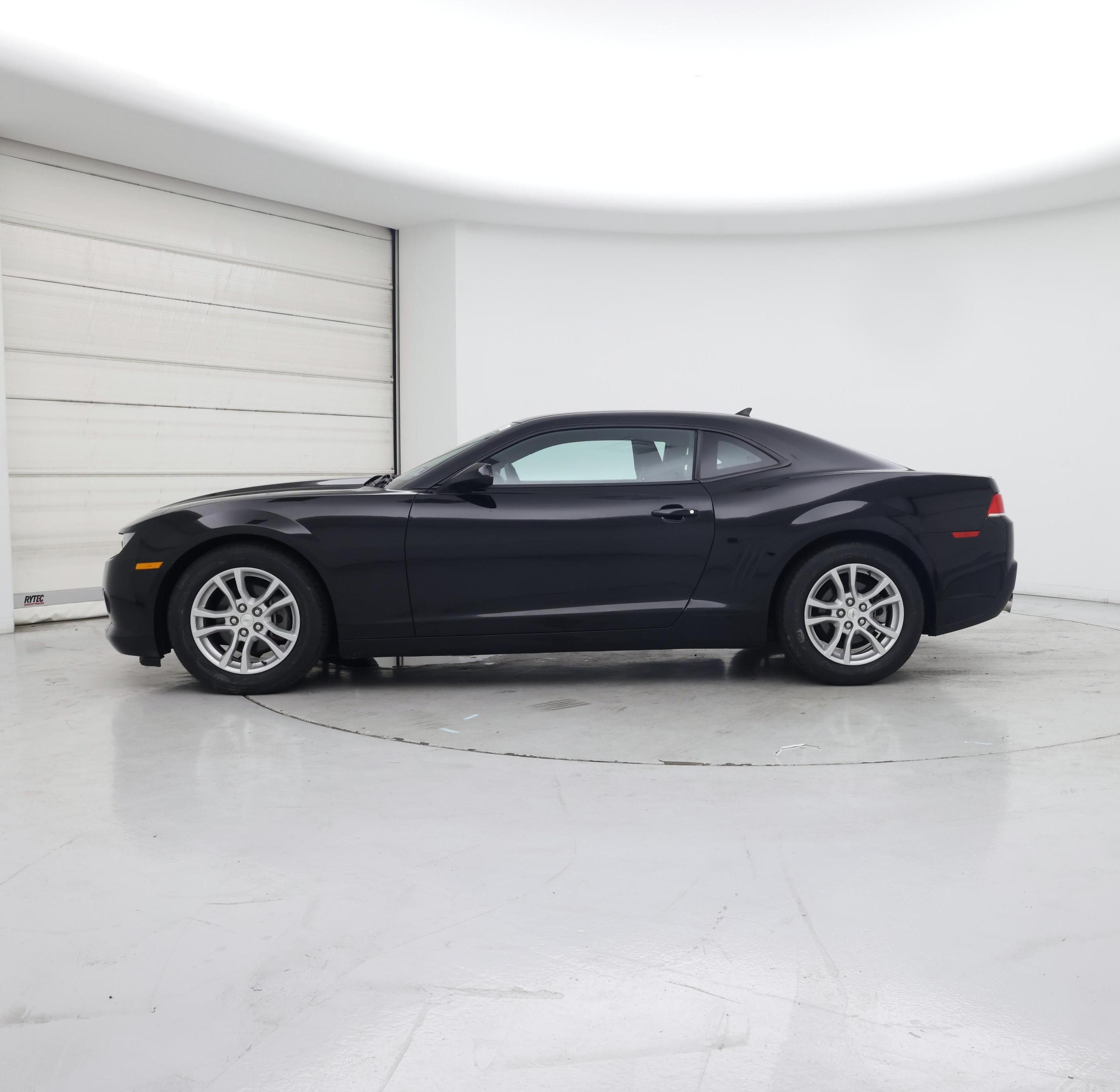 Thumbnail: 2015 Chevrolet Camaro - 3