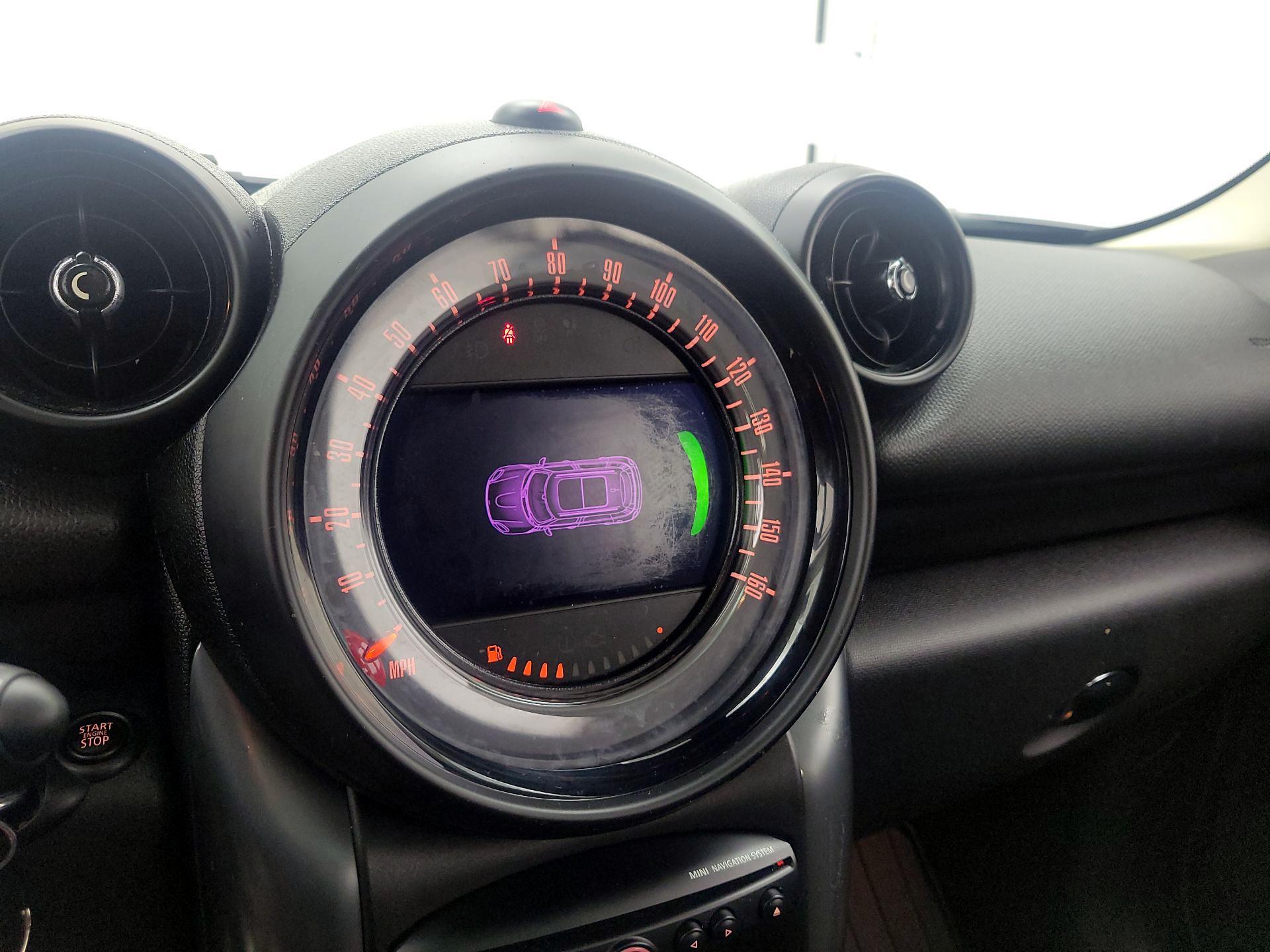 Thumbnail: 2015 MINI Cooper Countryman - 14