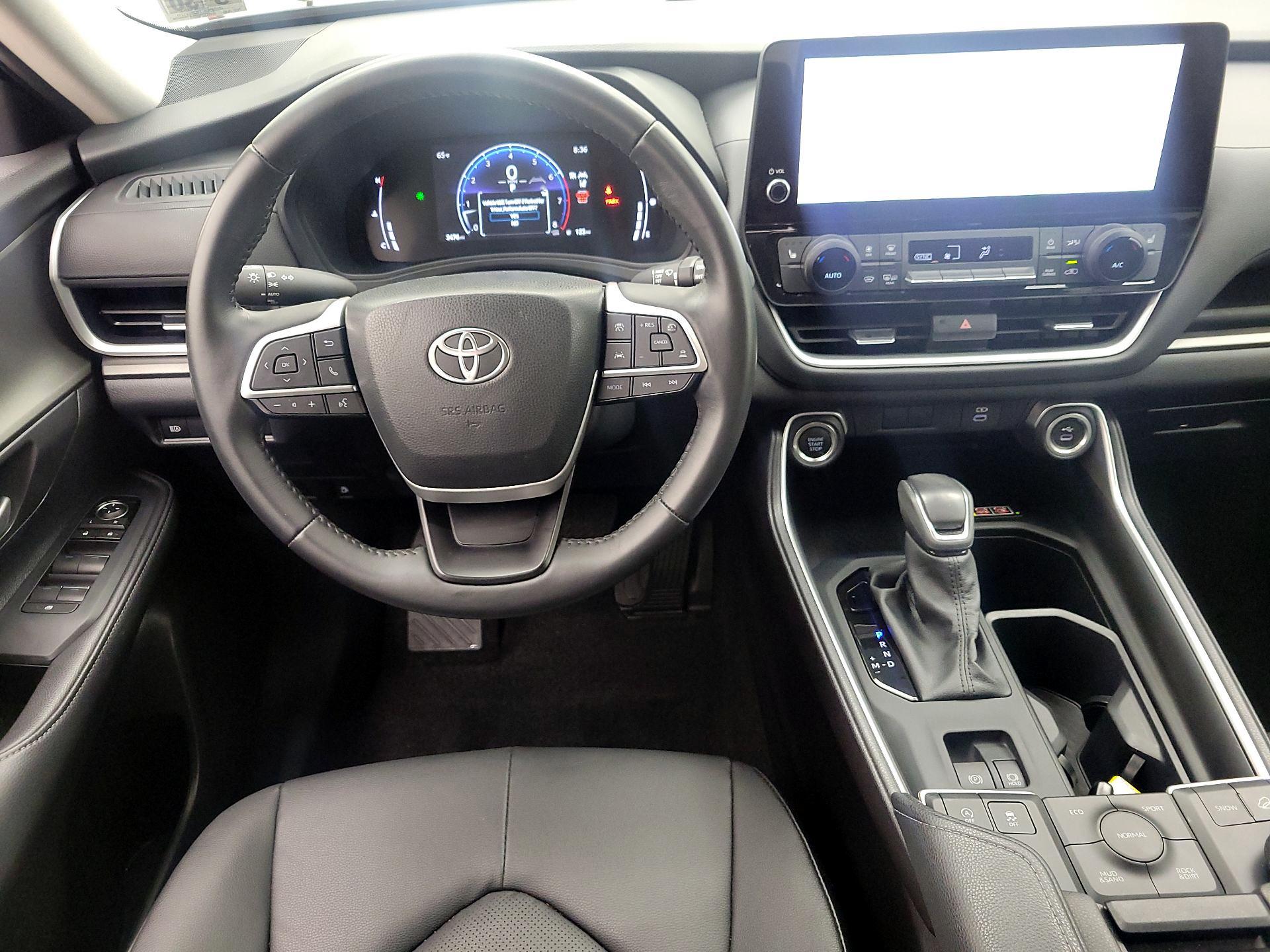 Thumbnail: 2025 Toyota Grand Highlander - 10