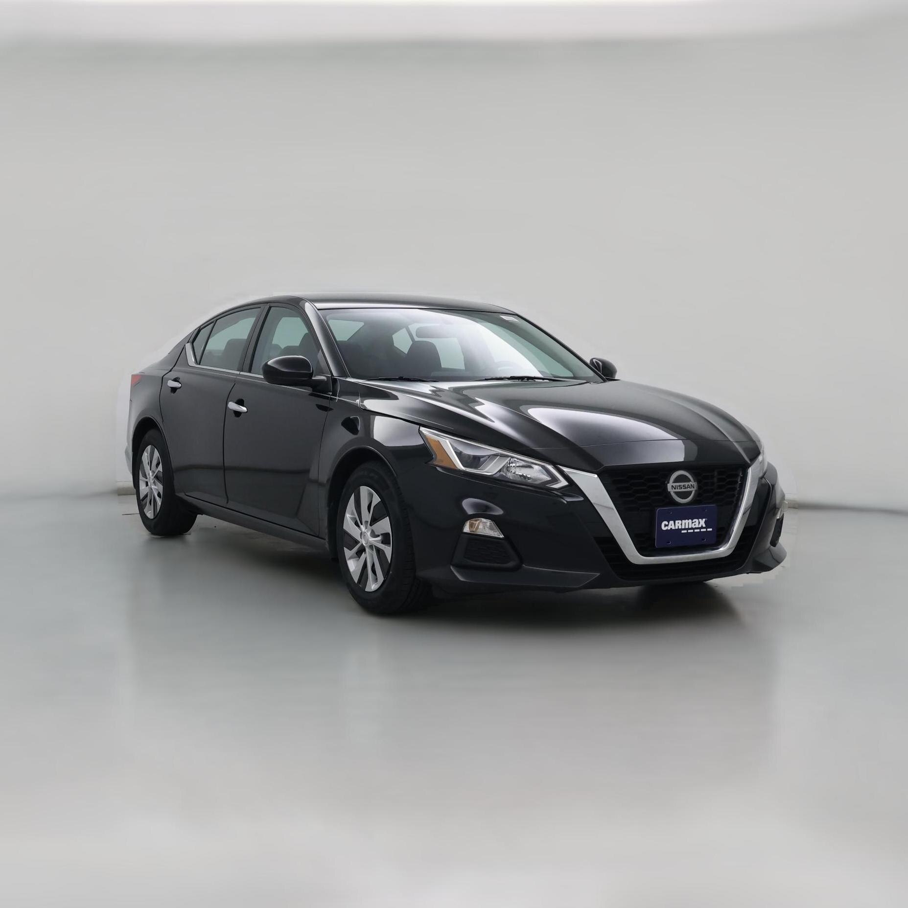Thumbnail: 2020 Nissan Altima - 1