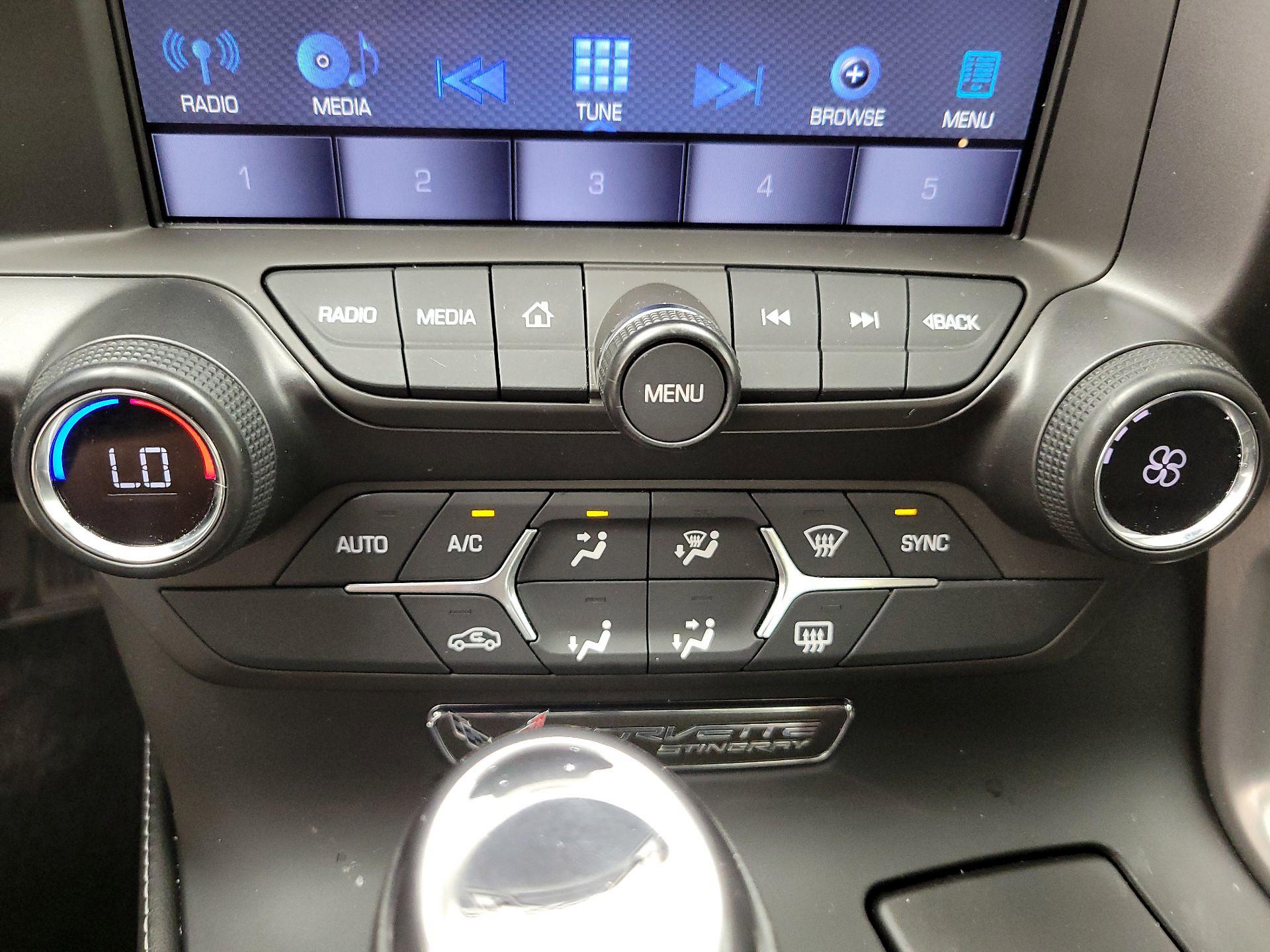 Thumbnail: 2016 Chevrolet Corvette - 16