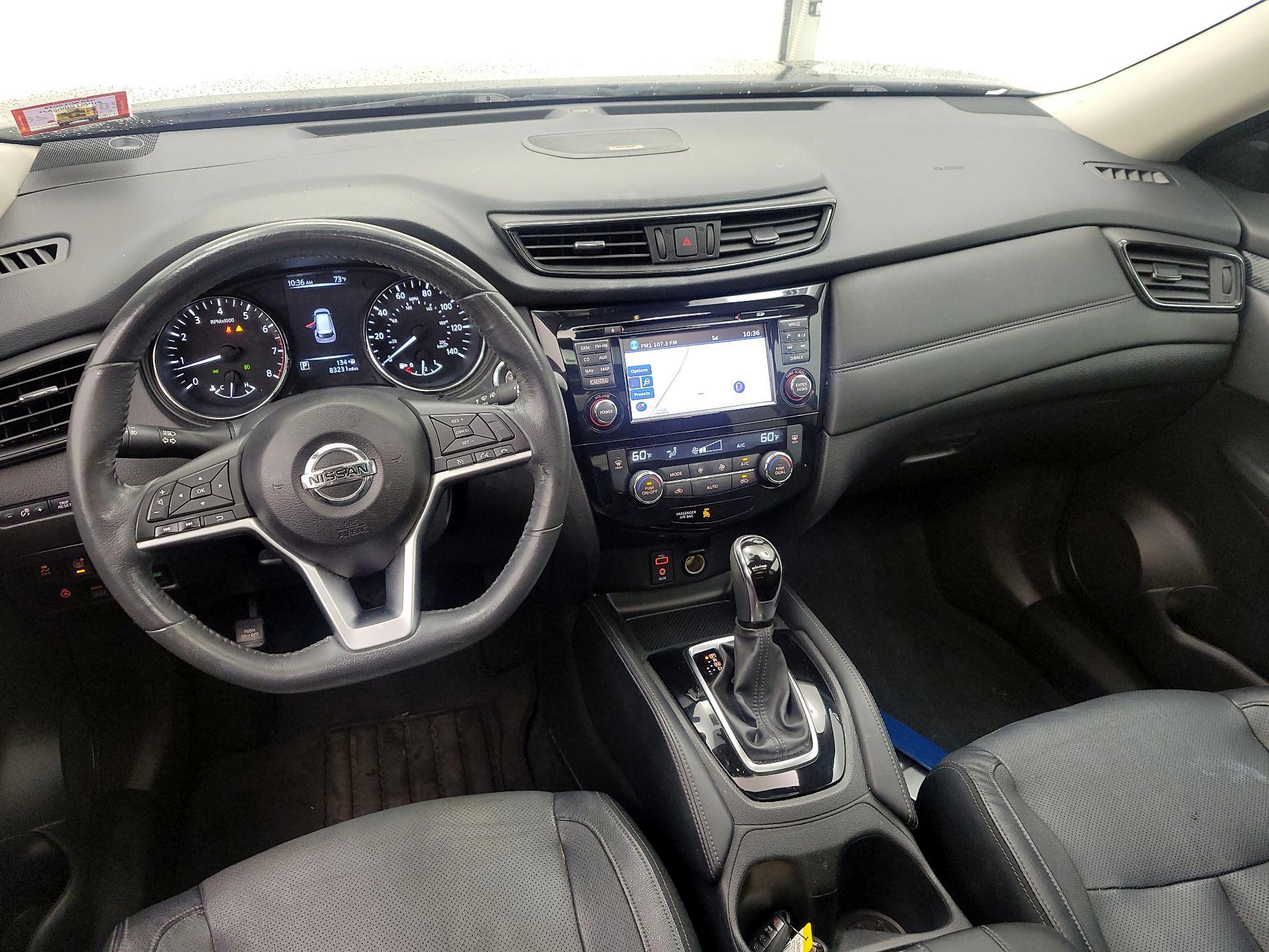 Thumbnail: 2017 Nissan Rogue - 9