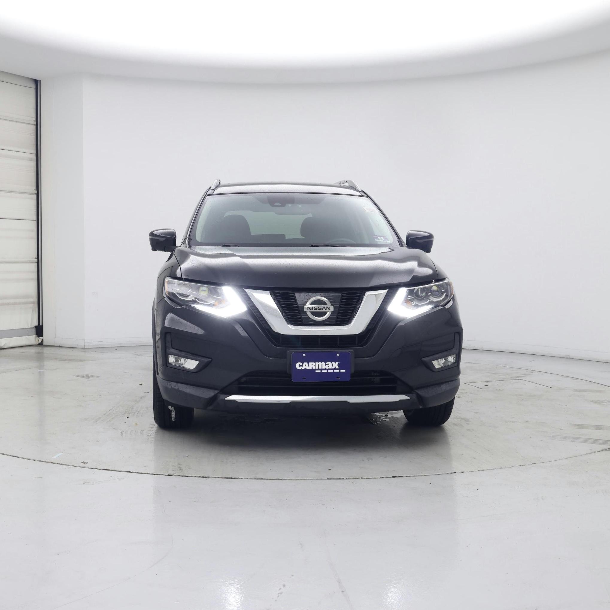 Thumbnail: 2017 Nissan Rogue - 5