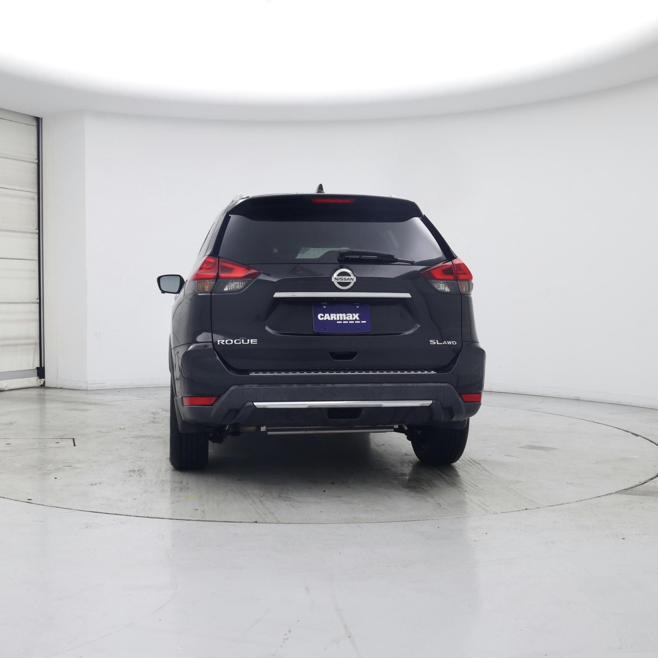 Thumbnail: 2017 Nissan Rogue - 6