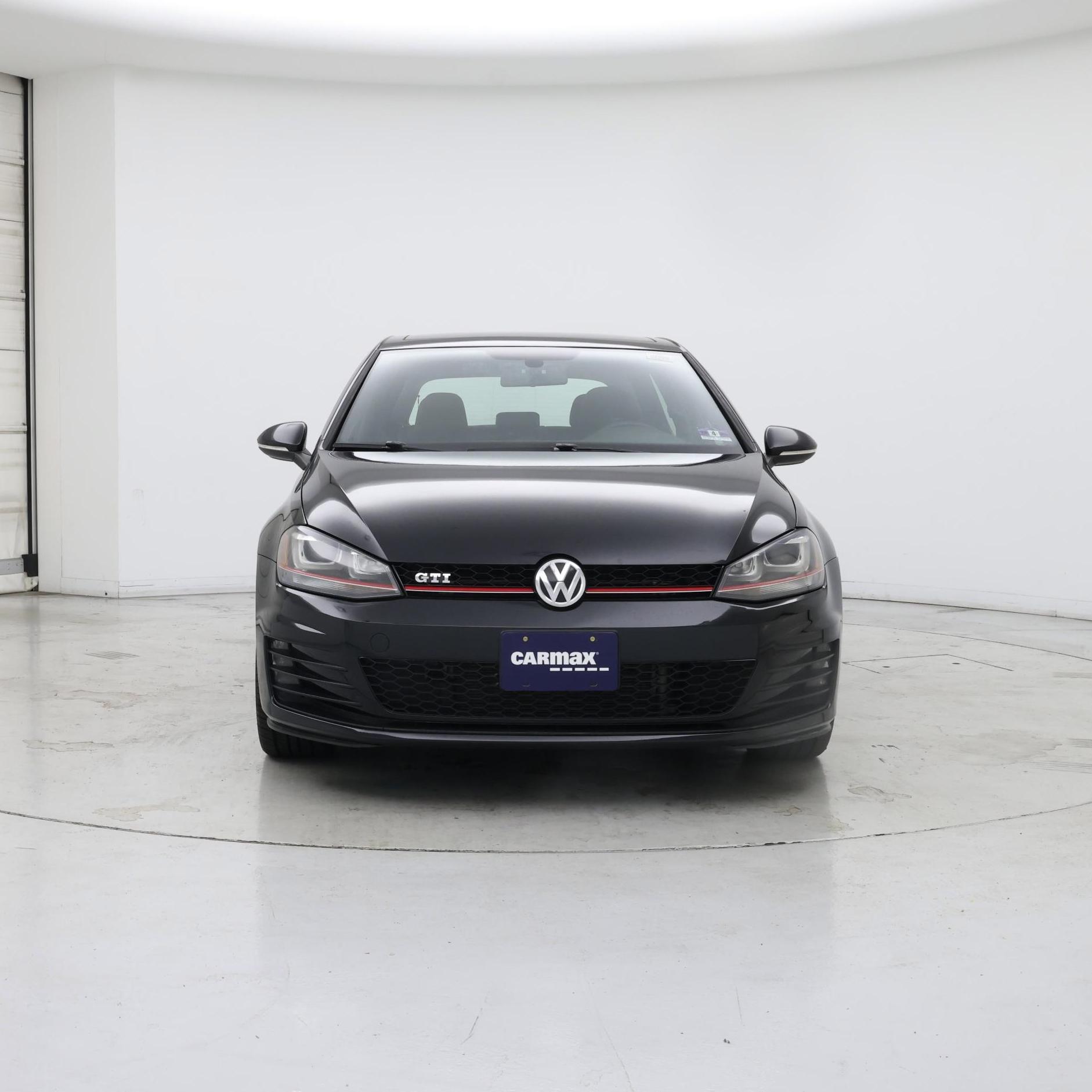 Thumbnail: 2015 Volkswagen Golf - 5
