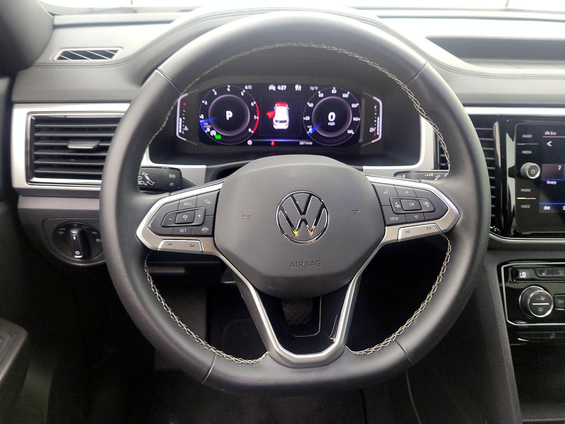 Thumbnail: 2022 Volkswagen Atlas - 10