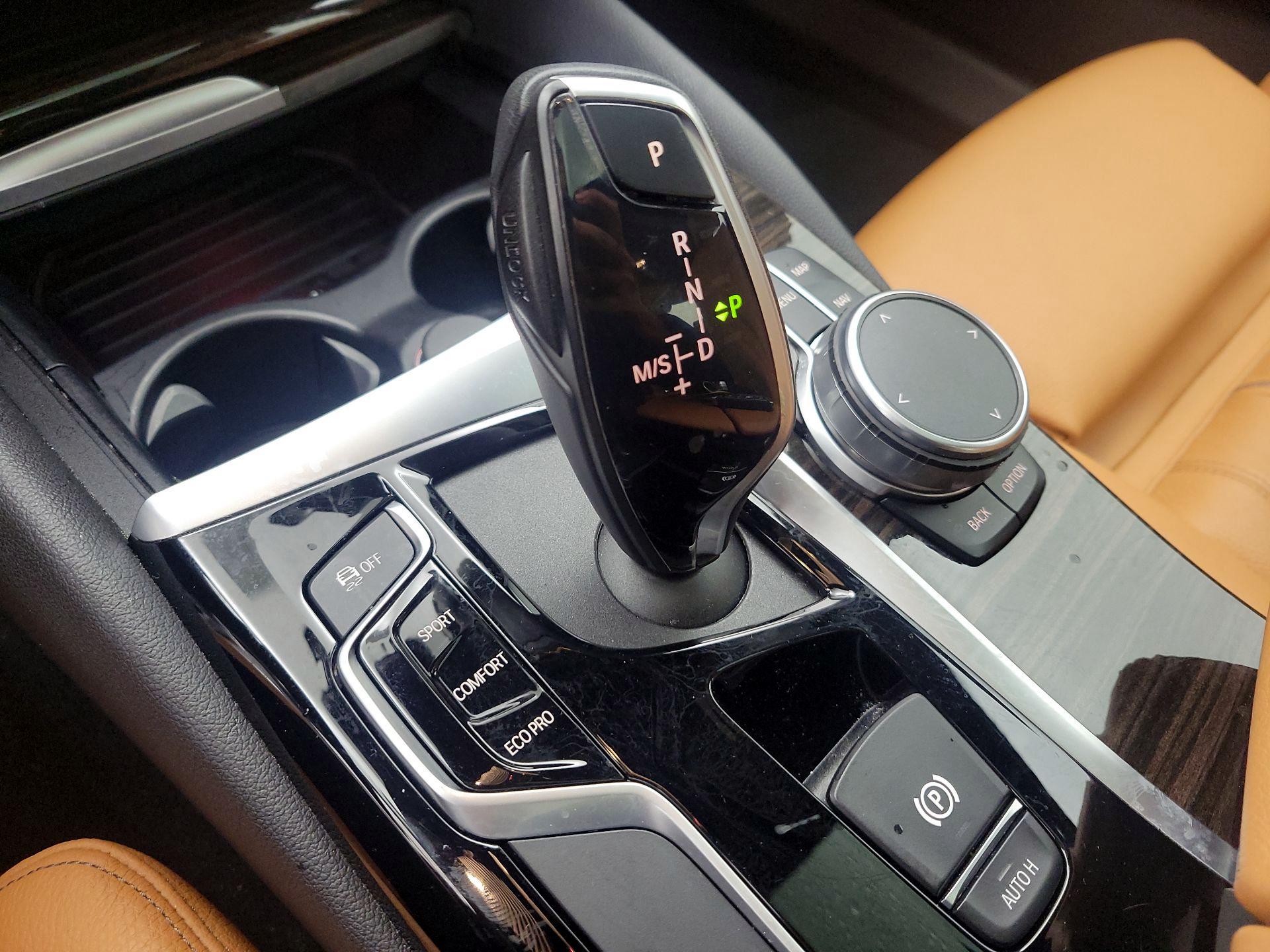 Thumbnail: 2019 BMW 5 Series - 18