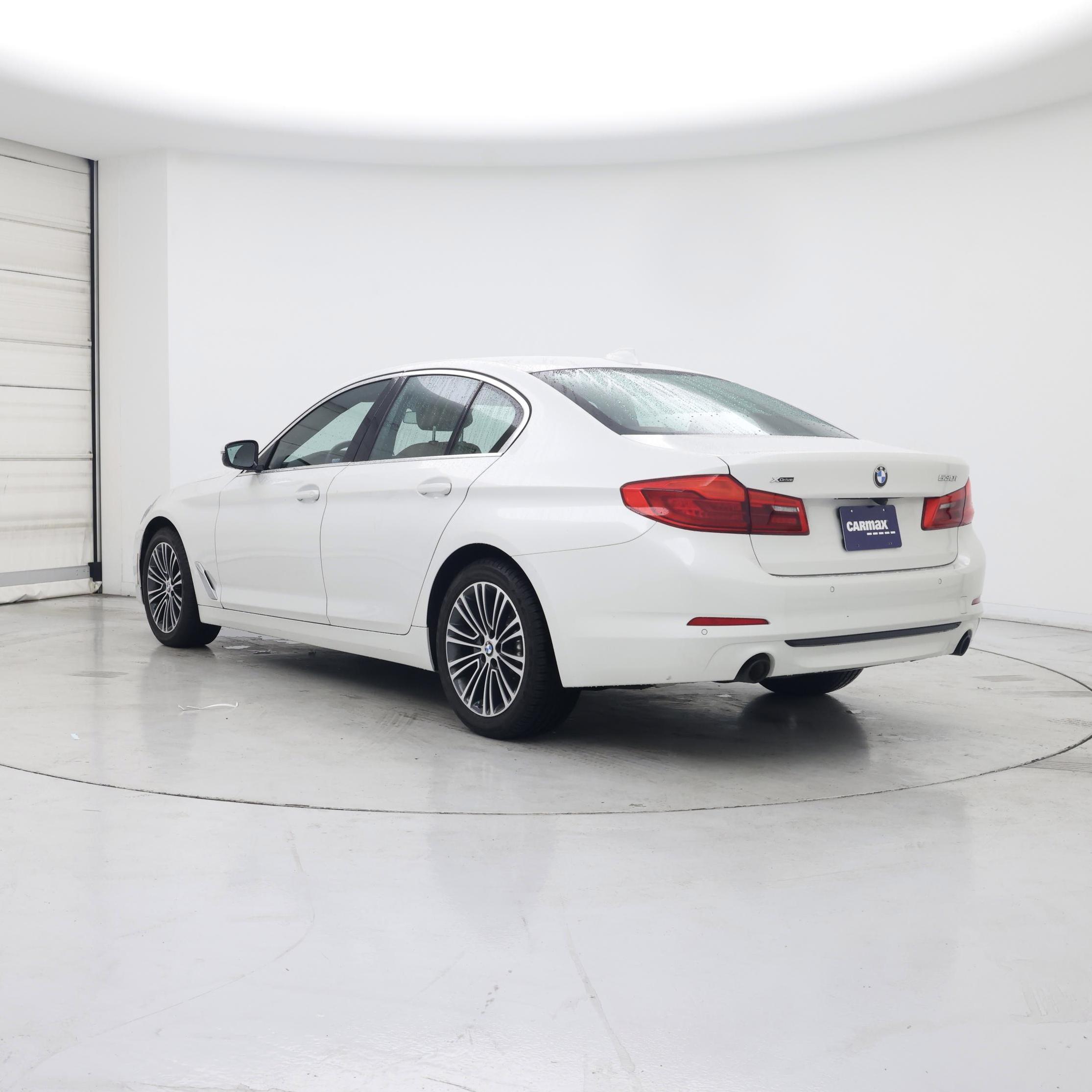 Thumbnail: 2019 BMW 5 Series - 2