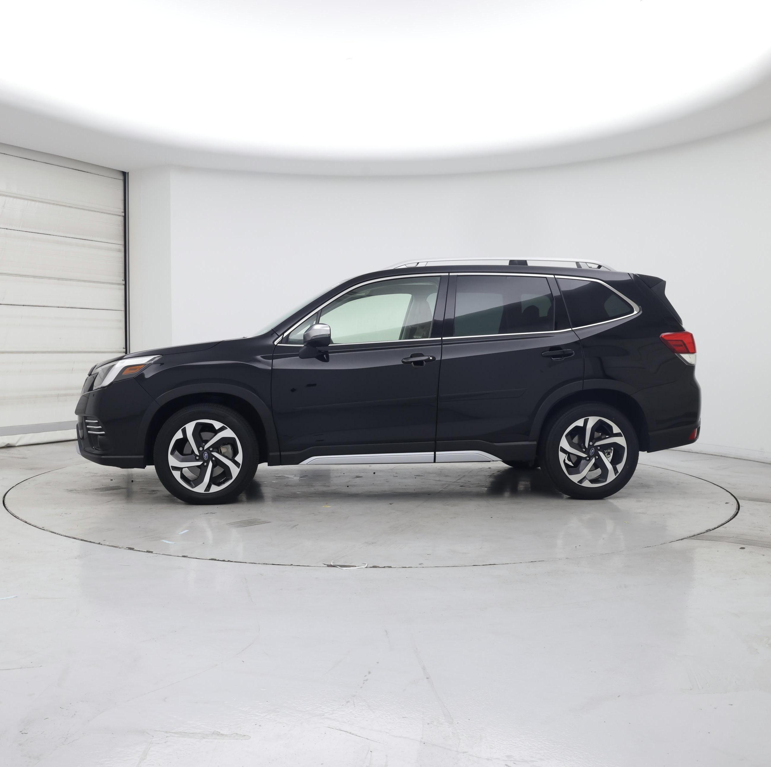 Thumbnail: 2022 Subaru Forester - 3