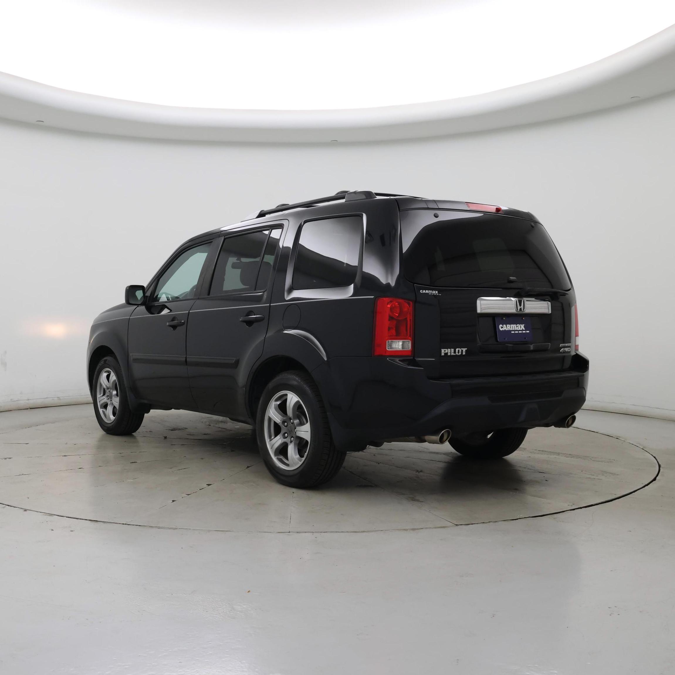 Thumbnail: 2015 Honda Pilot - 2