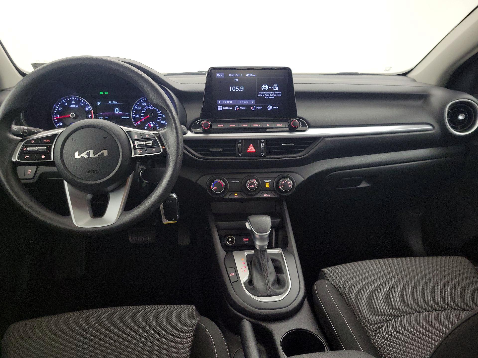 Thumbnail: 2022 Kia Forte - 9