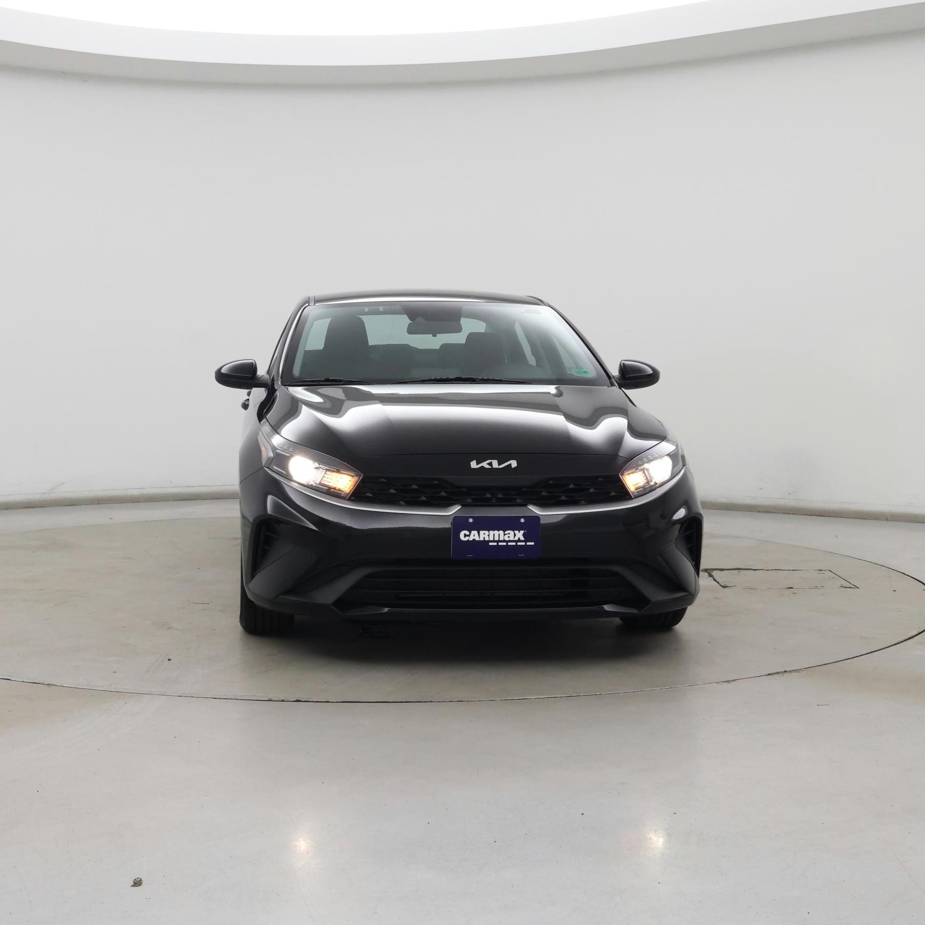 Thumbnail: 2022 Kia Forte - 5