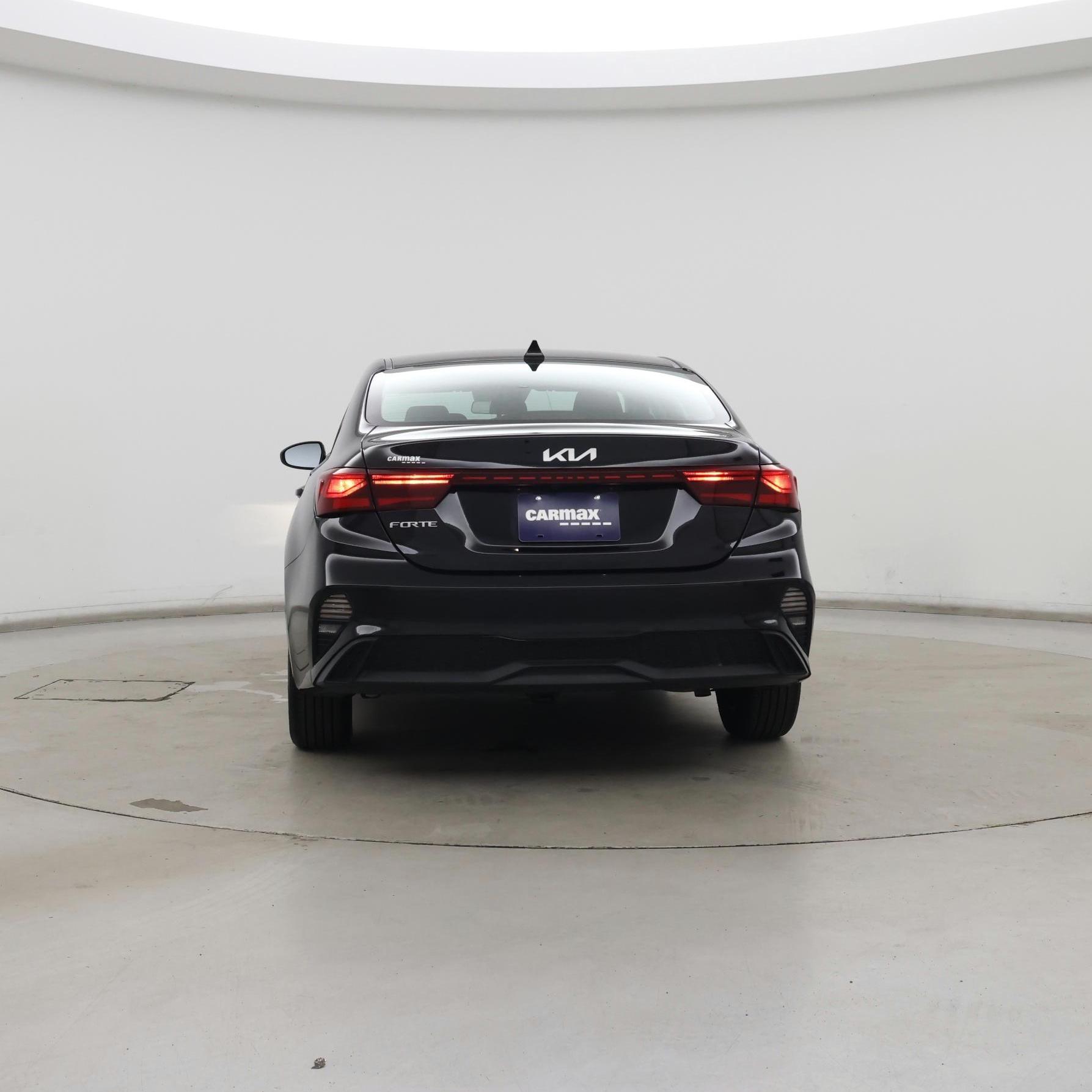 Thumbnail: 2022 Kia Forte - 6